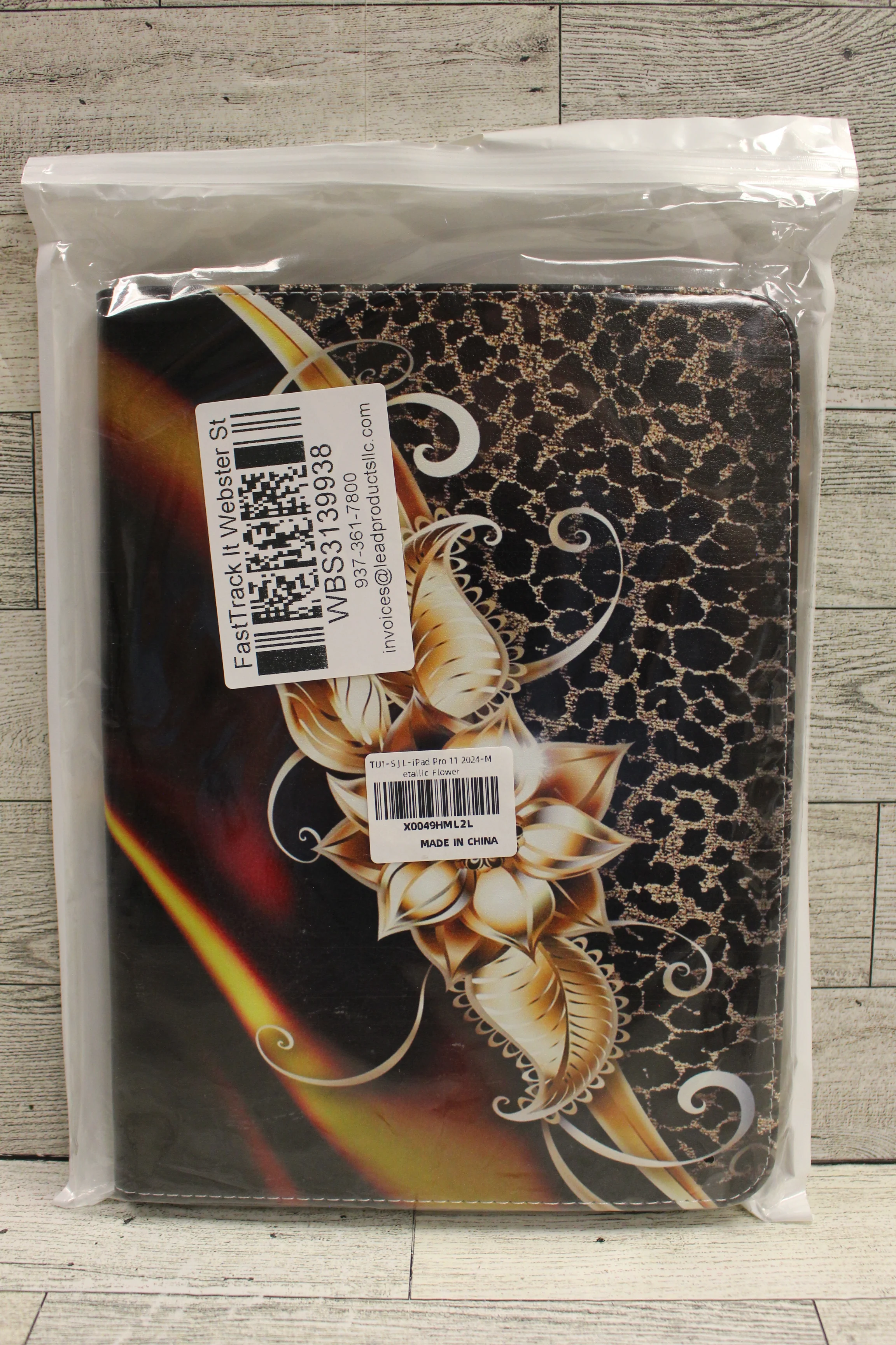 iPad Pro 11 Metallic Flower Case - New
