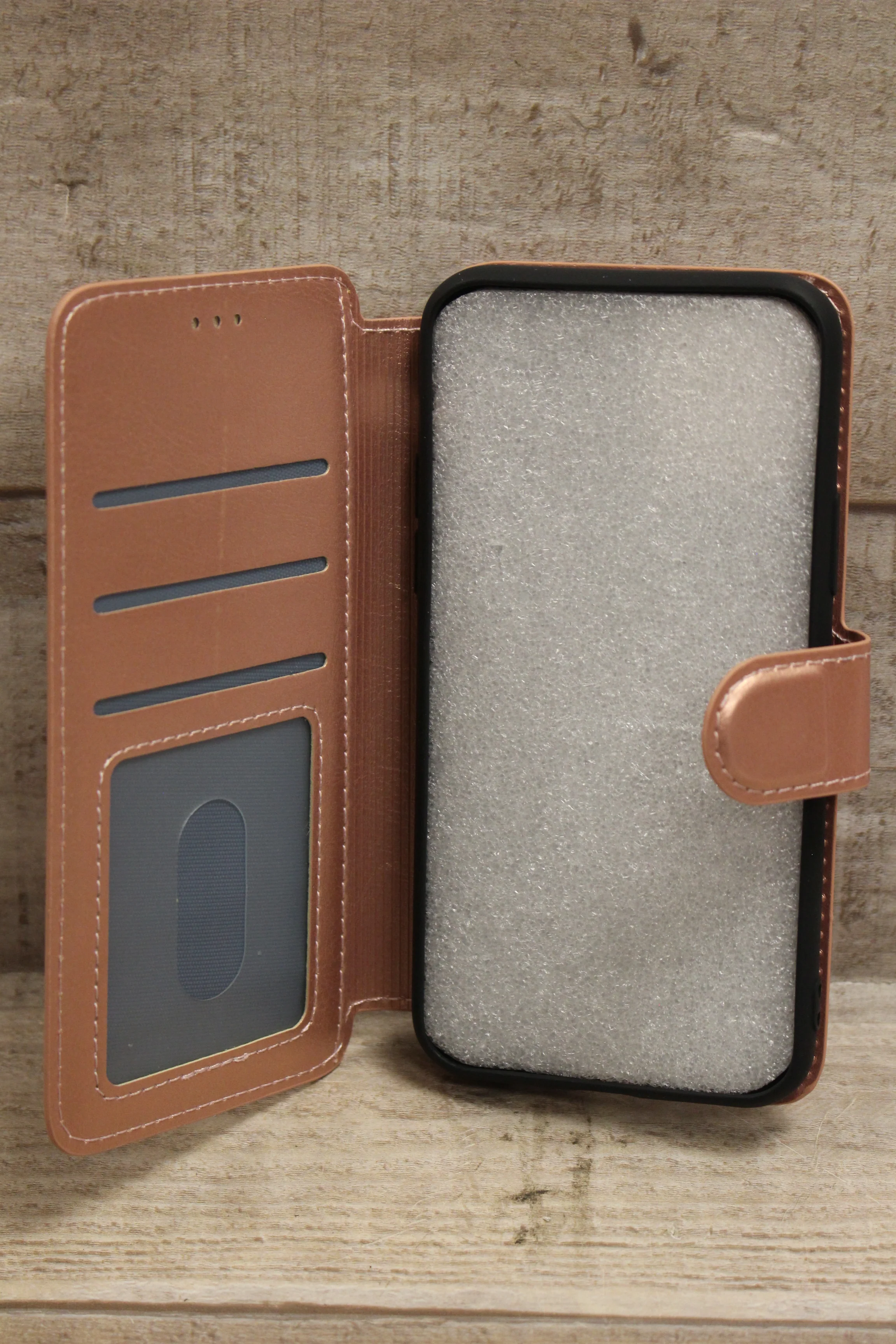 iPhonewe 11 Pro Flip Phone Case/Wallet - Rose Gold - New - Image 4