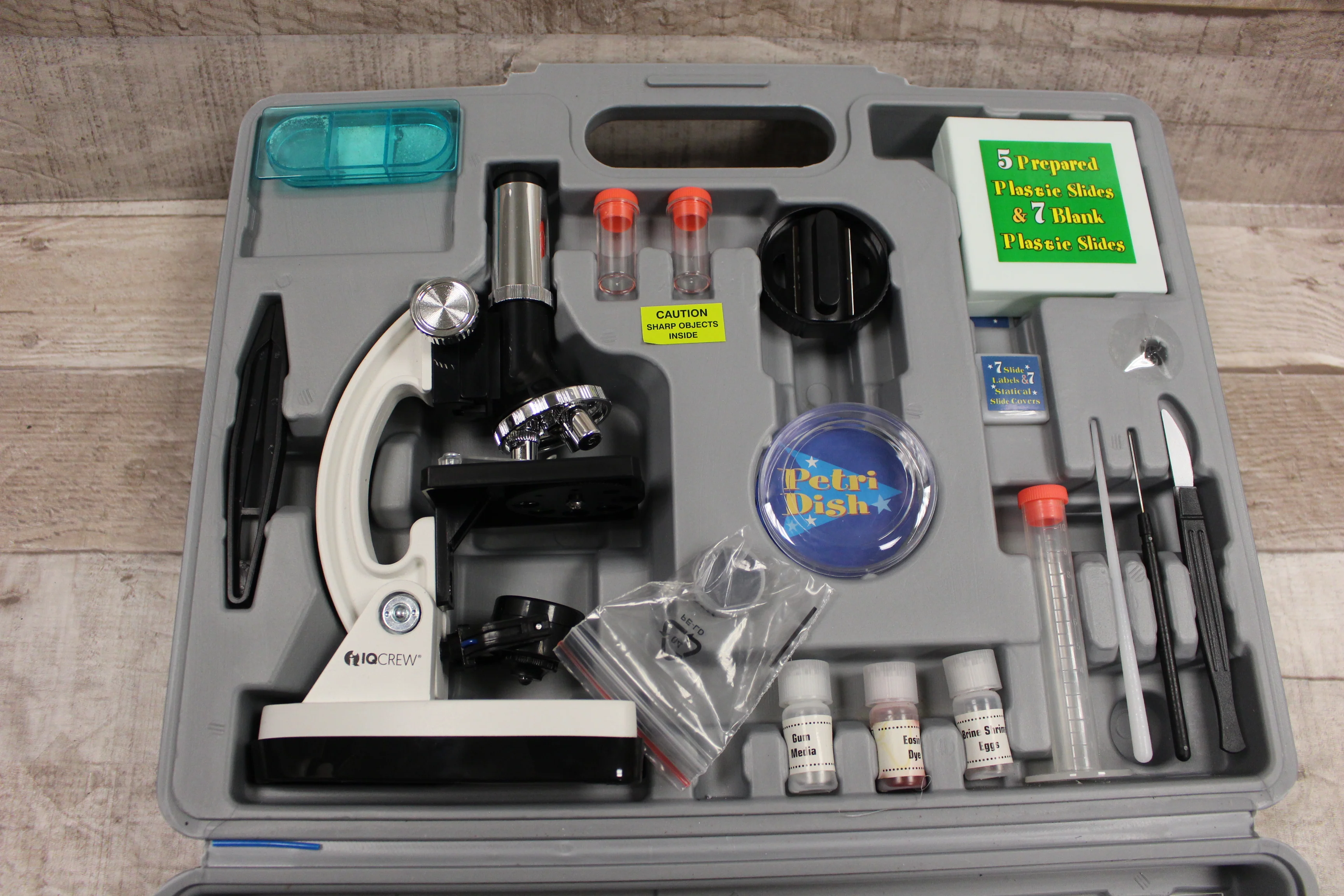 IQ Crew 52-Piece Microscope Set For Children - New - Image 3