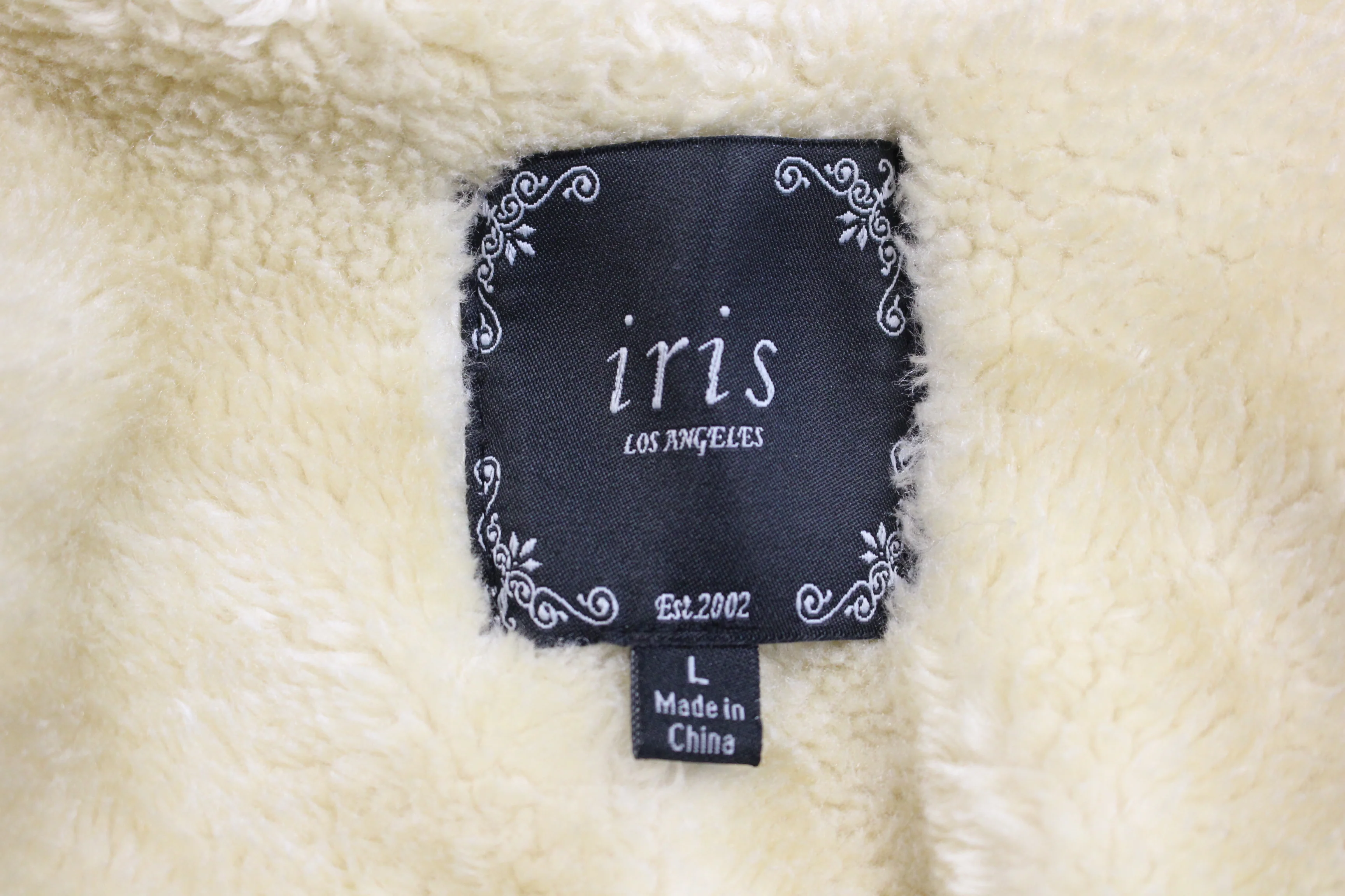 Iris Ladies Winter Coat, CA Be Wild & Wonder Patch, Mountain Saving Wildlife Patch, Large, Dusty Pink - Image 2