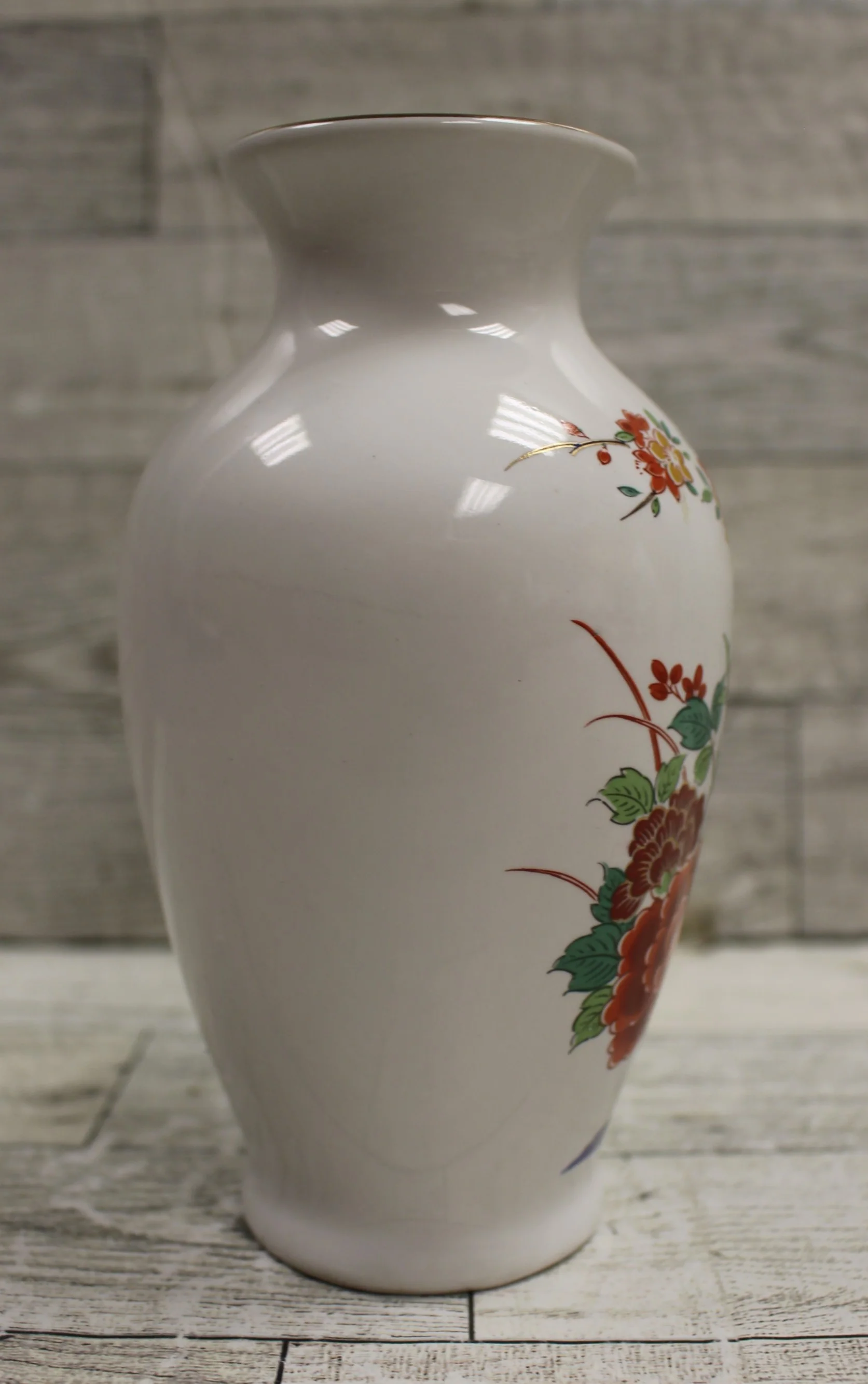 Japanese Porcelain Vase - Oriental Garden with Birds & Floral - Used - Image 3