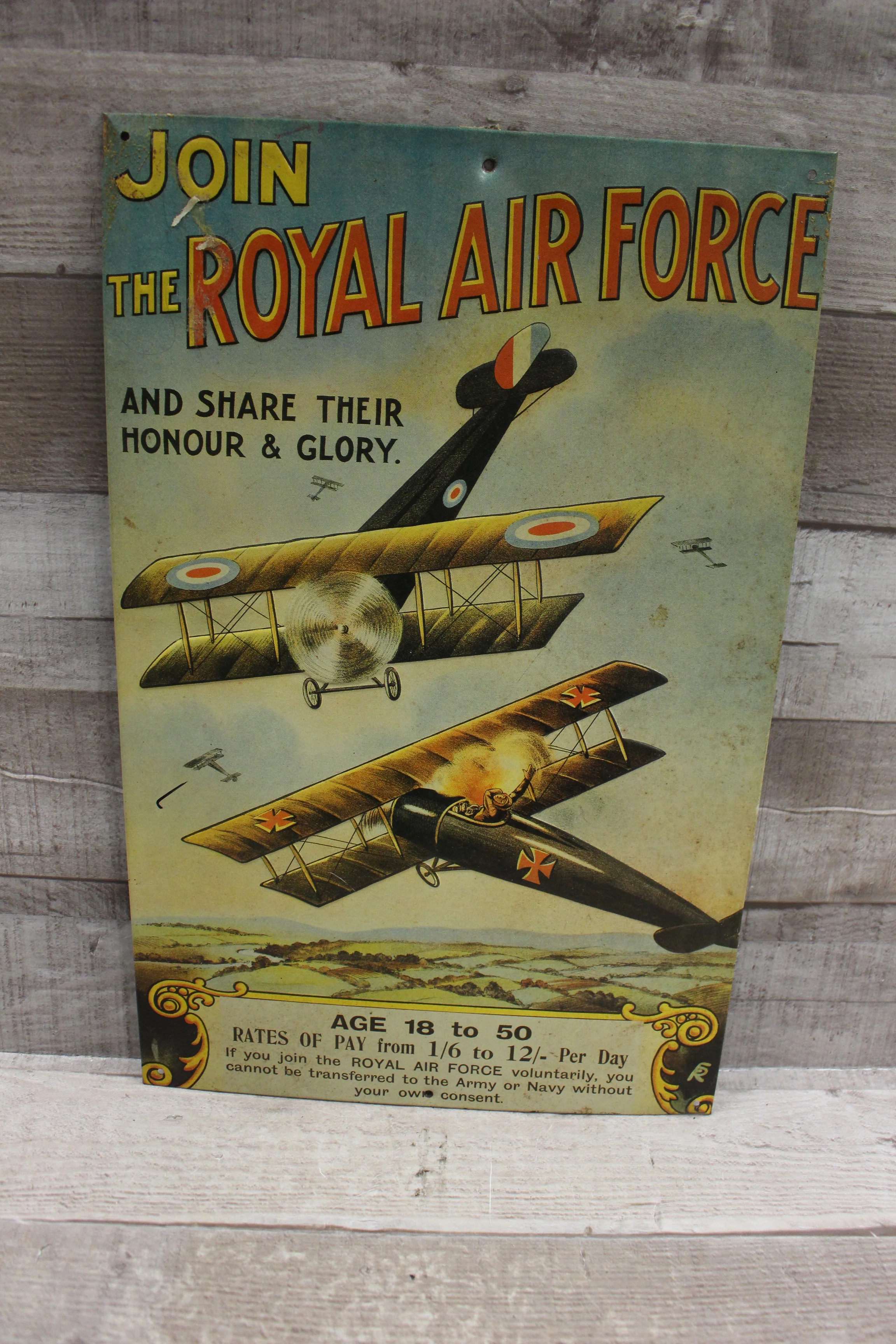 Join The Royal Air Force and Share Their Honour and Glory Tin Sign -Used