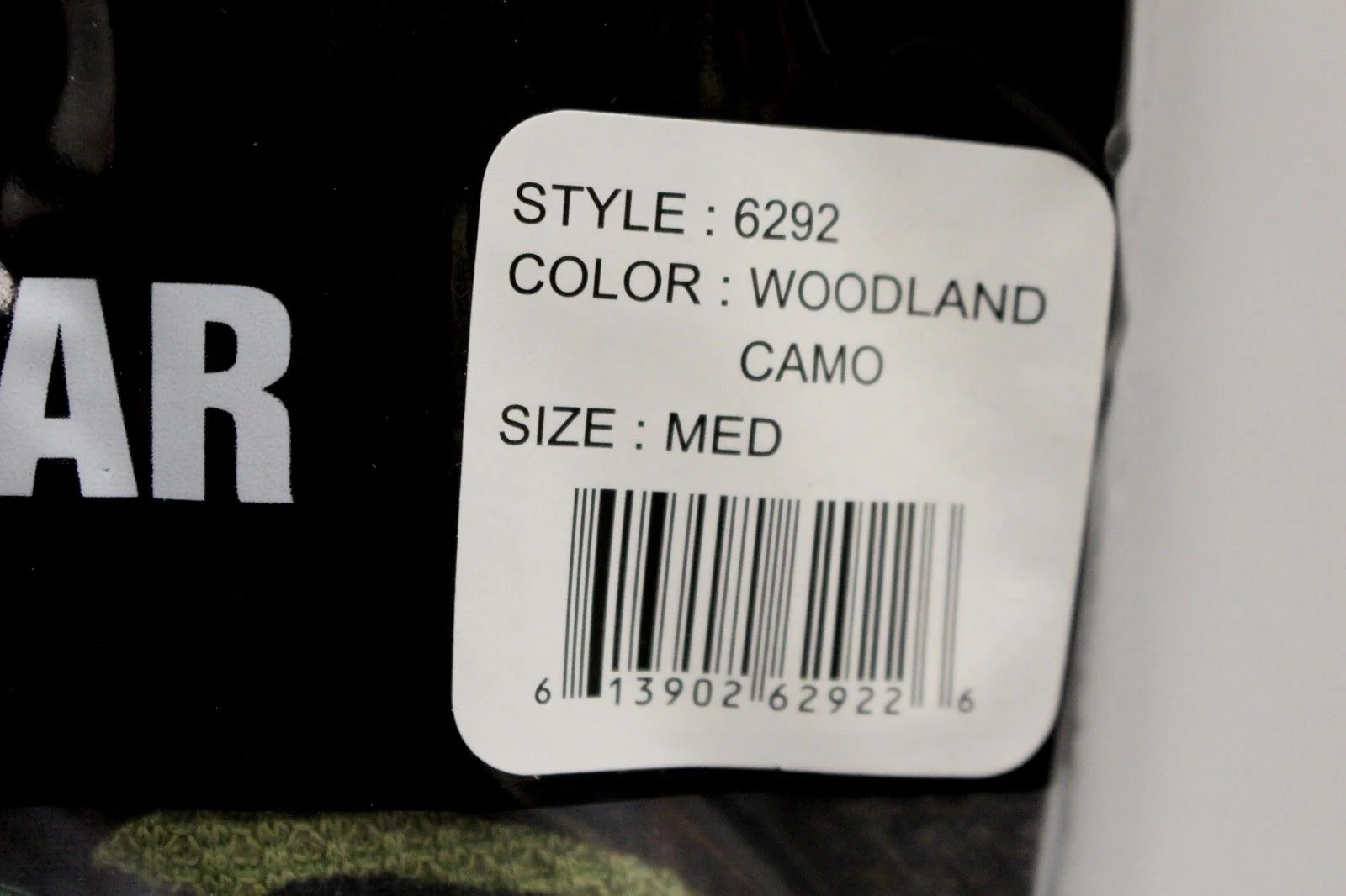 Kids Ultra Force Thermal Woodland Camo Top, Medium, NEW! - Image 3