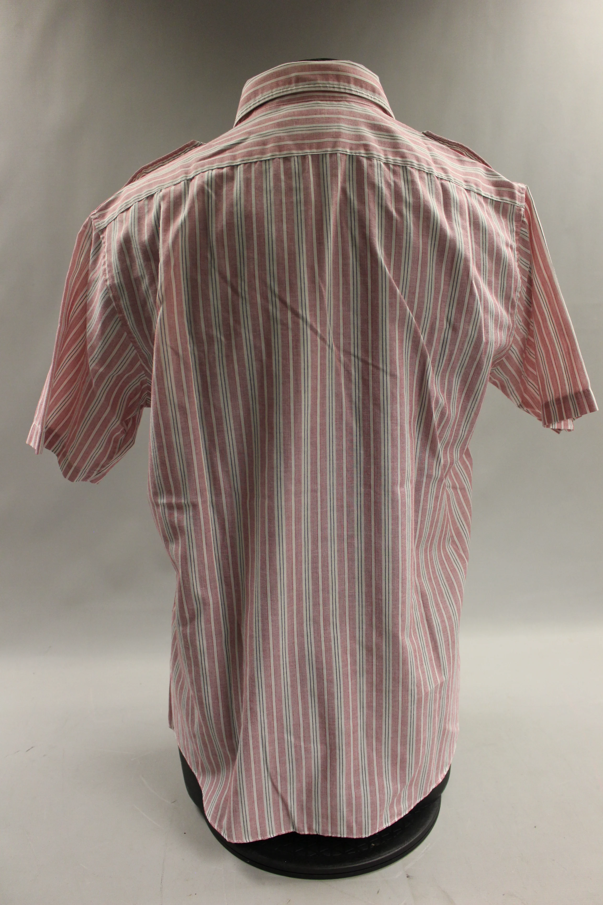 Knights Bridge Men's Striped Short Sleeve Shirt - Size: L - Used - Image 3