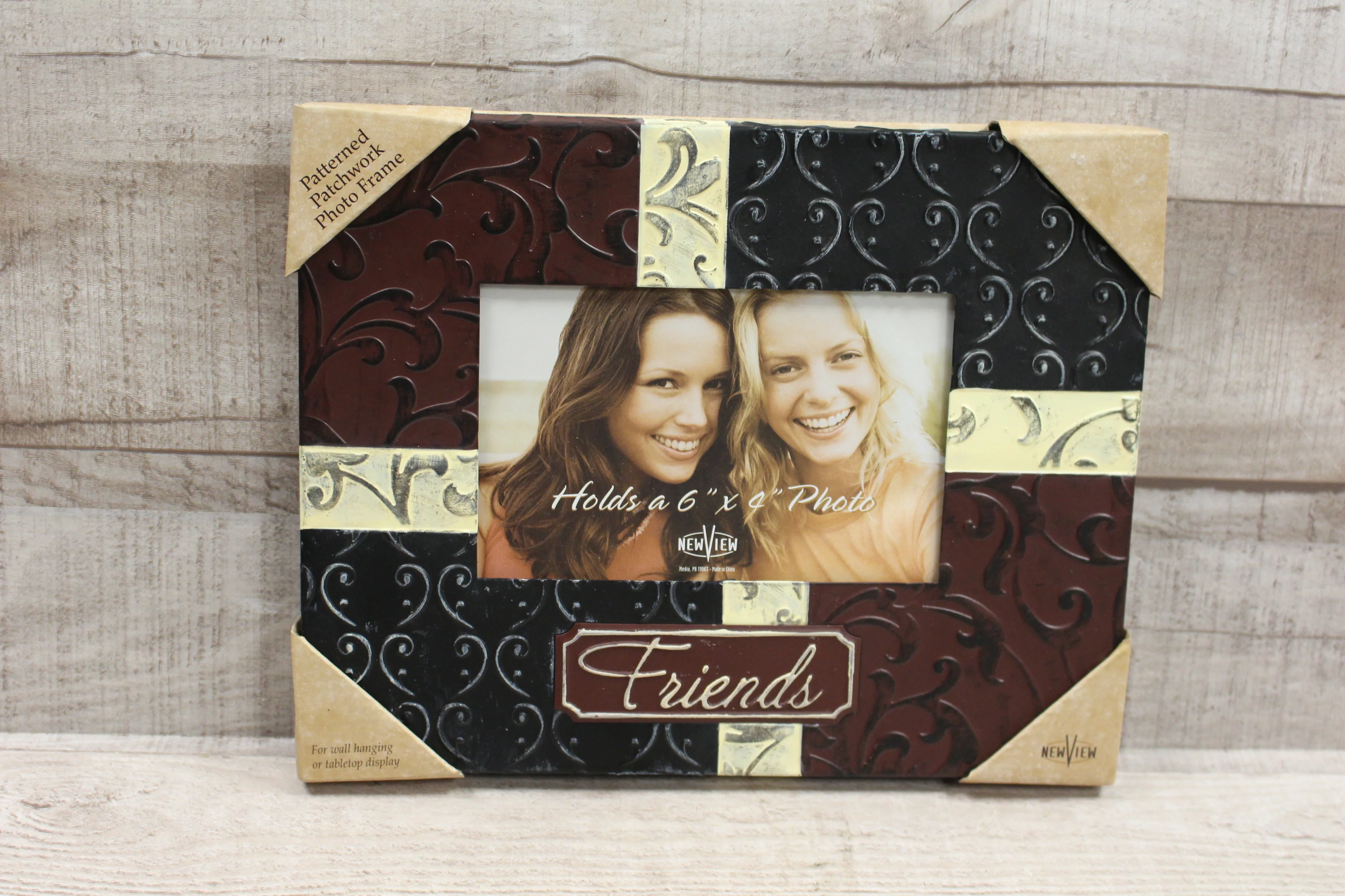 Kohl's Friends Picture Frame - New