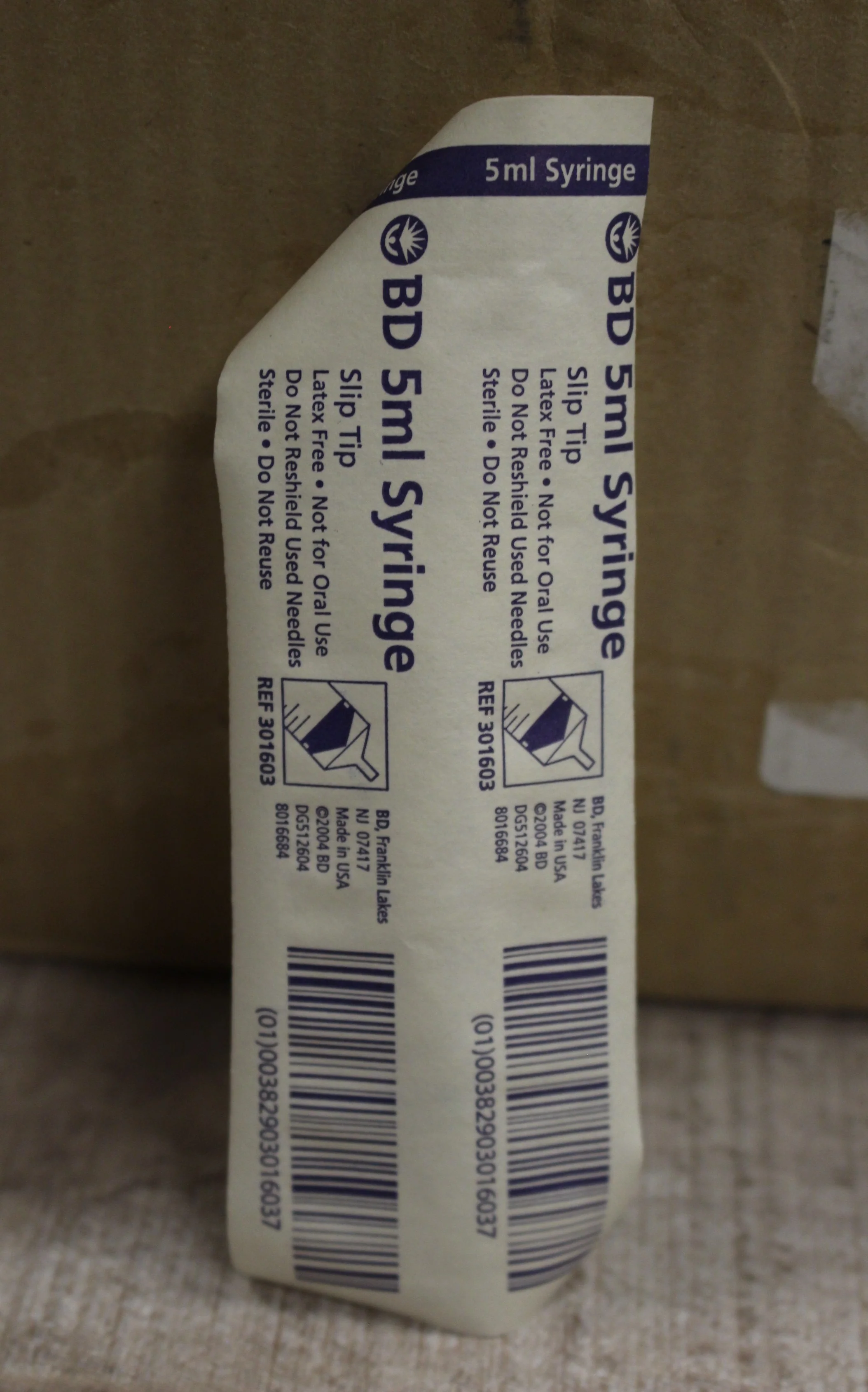 Lot of 100 BD 5ml Slip-Tip Medical Syringe - 301603 - New - Image 2