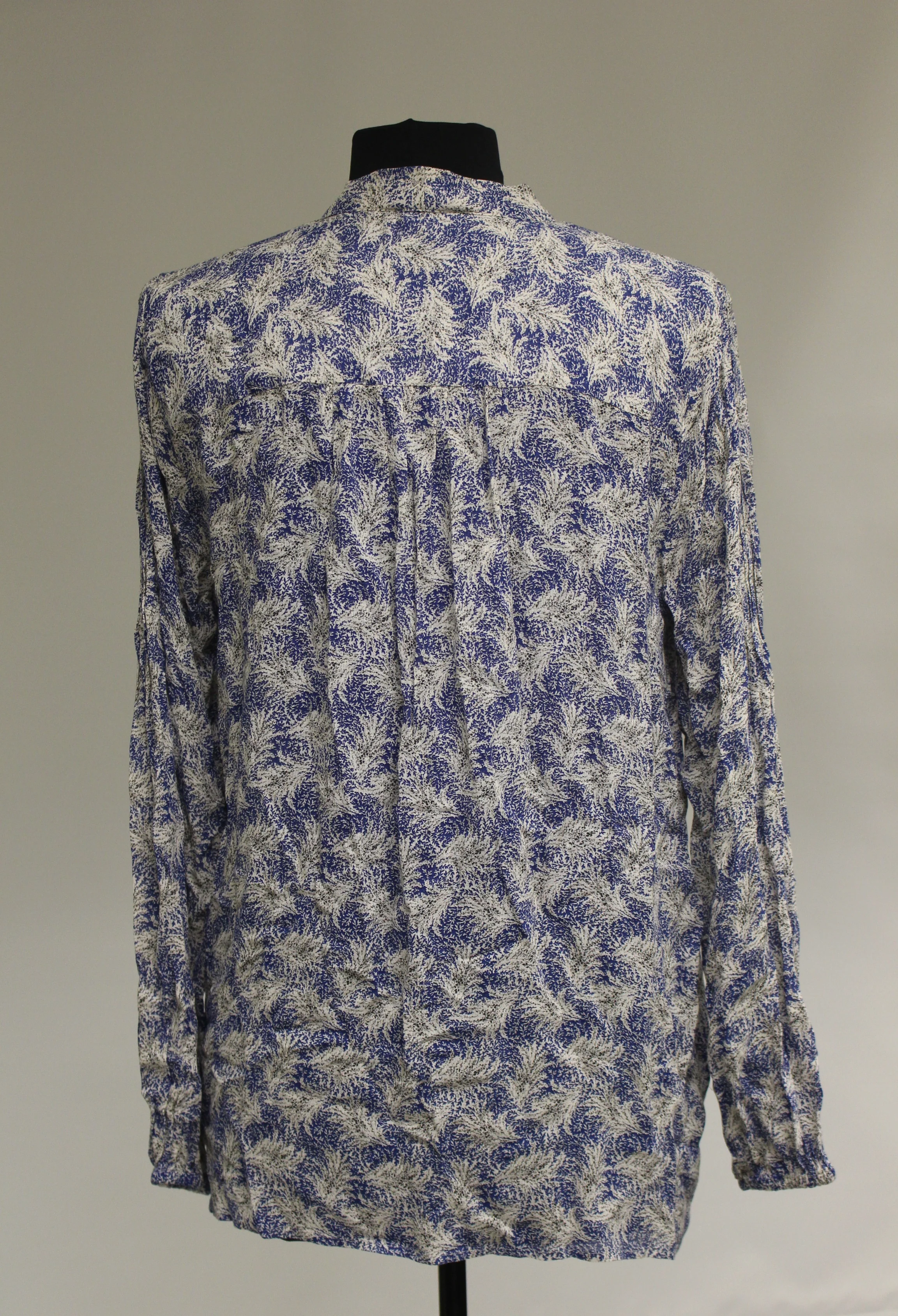 Lucky Brand Tie Front Top, Blue/Multi, Medium, New - Image 2