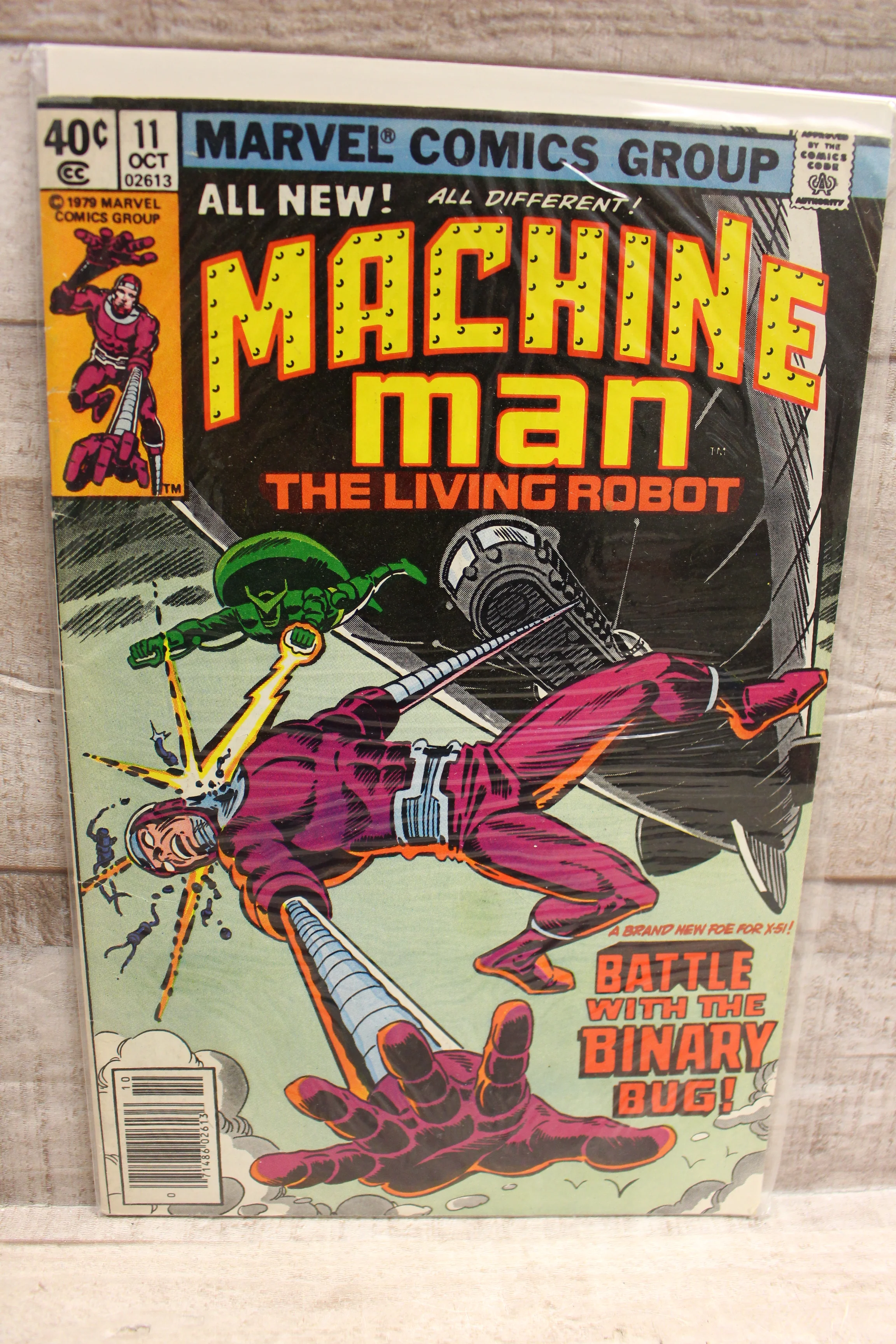 Marvel Comics Machine Man #11 Battle With The Binary Bug 1979 -Used