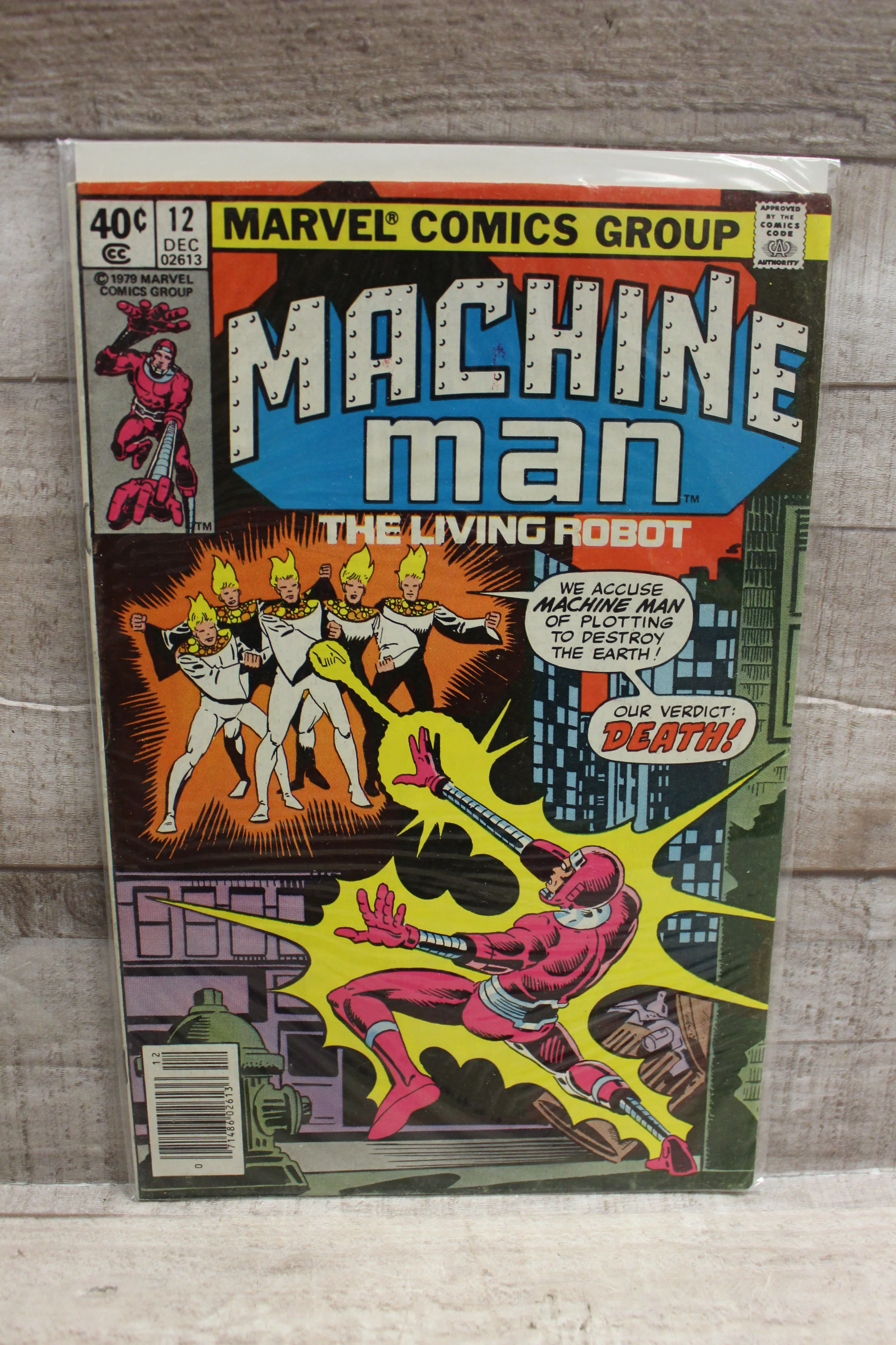 Marvel Comics Machine Man The Living Robot #12 1979 -Used