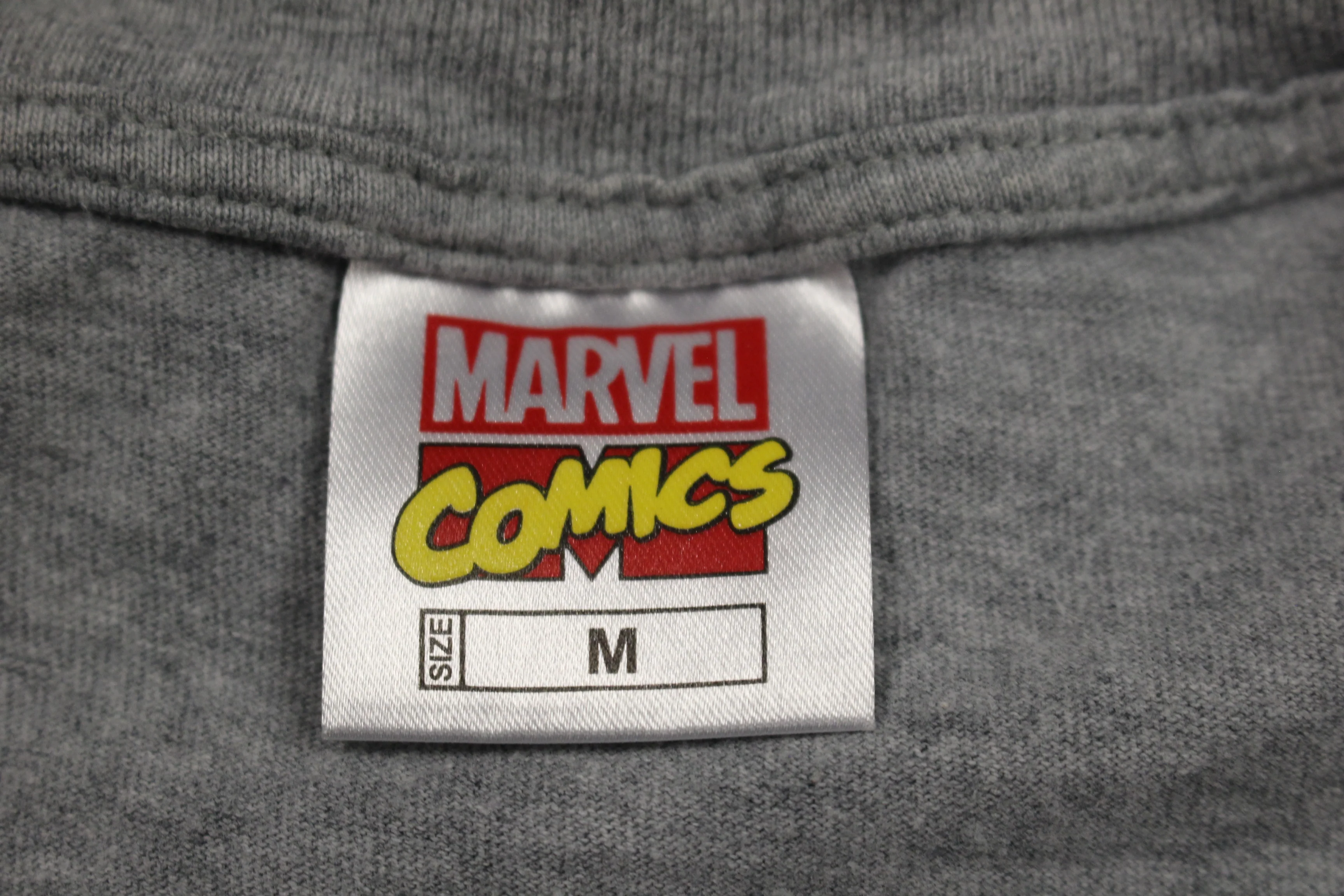 Marvel Comics Unisex Super Hero Shirt -Medium -Used - Image 3