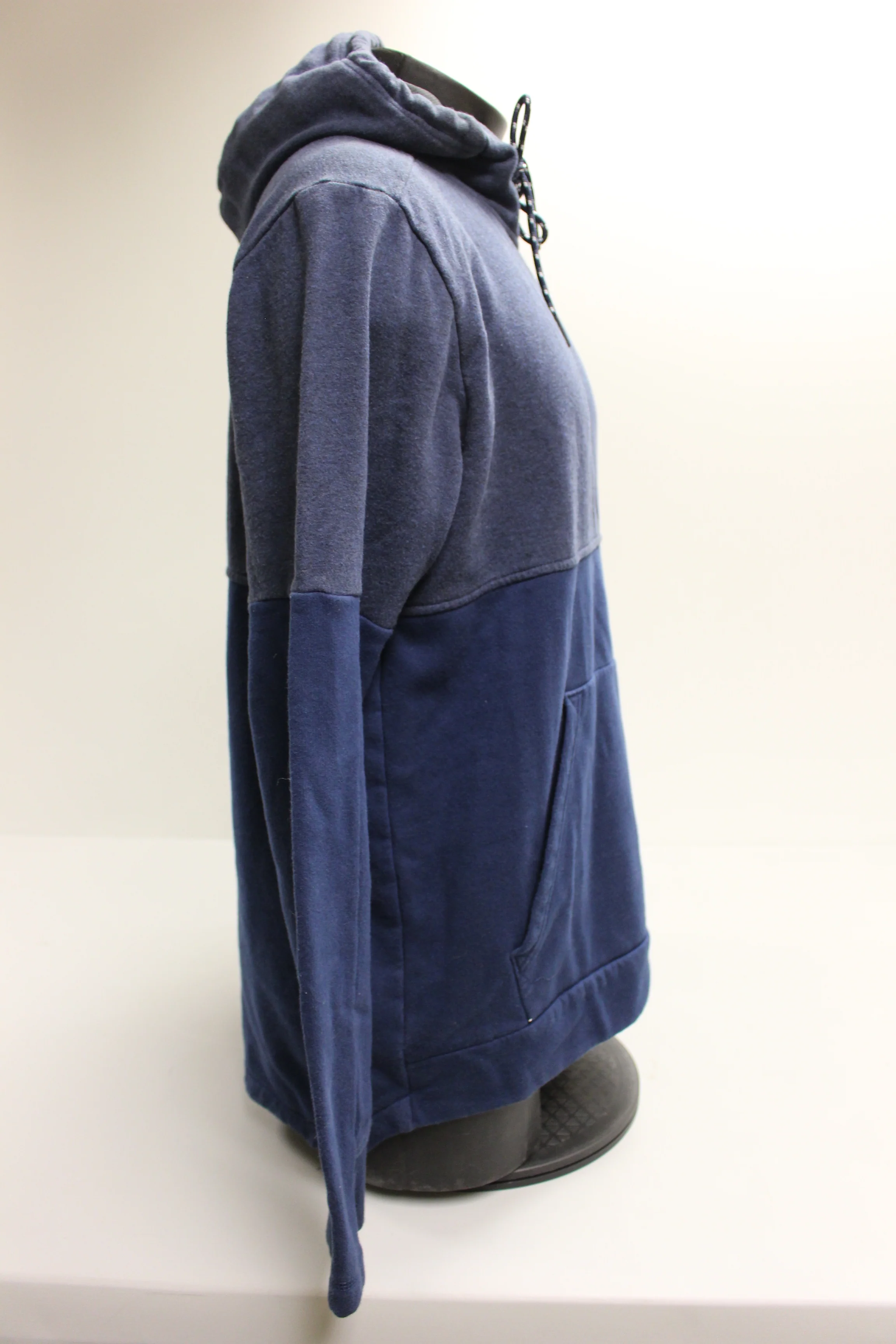 Men's Adidas Navy Blue Hooded Sweatshirt - Medium - Used - Image 3