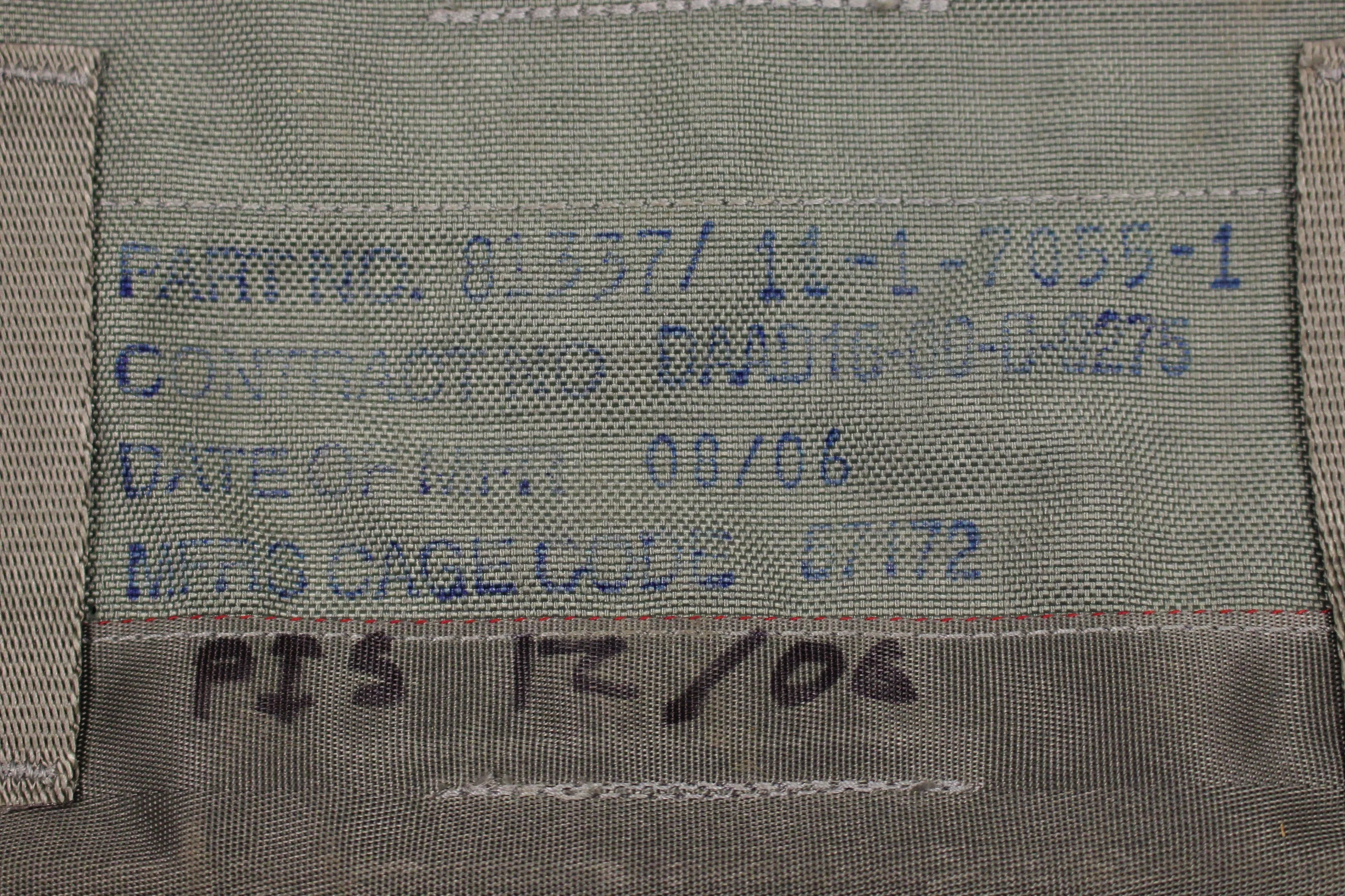 Military Airborne T-11R Parachute Reserve Pack Assembly - 1670-01-535-2254 -Used - Image 3