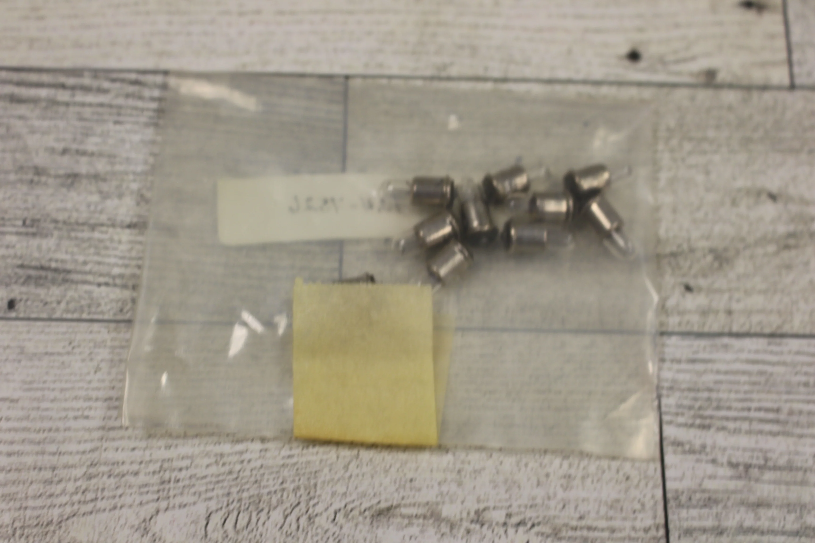 ML-1156 Automotive Bulb Set - NSN: 6240-00-924-7526 - New - Image 2