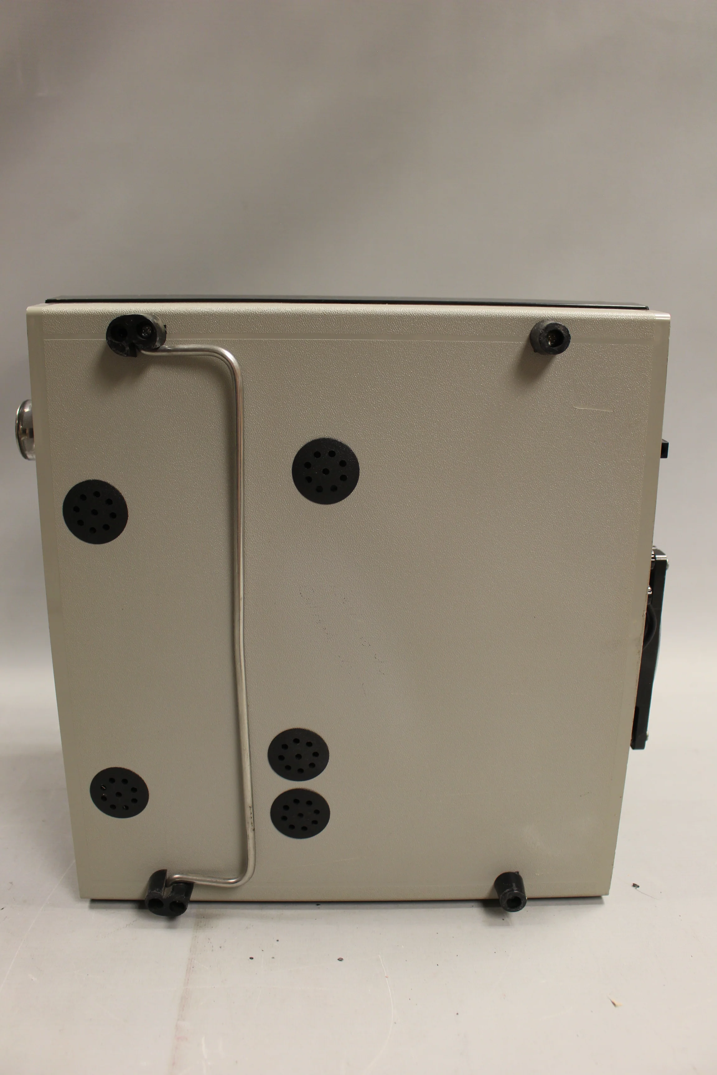 MRM-2 Oxygen Consumption Monitor - Model MRM-2C - Used - Image 11
