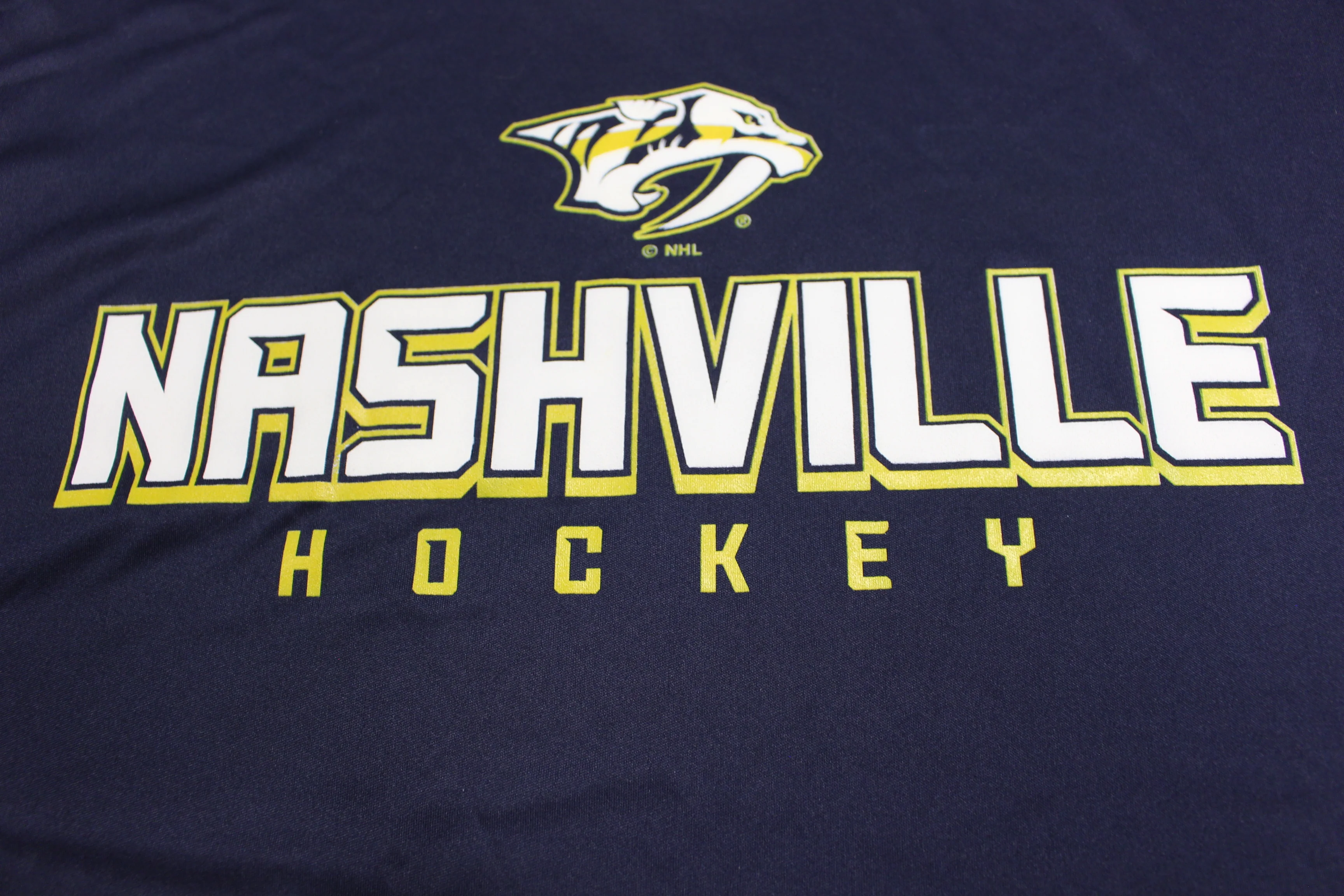 NHL Nashville Predators Ice Hockey Short Sleeve T-Shirt - 2XLarge - Used - Image 2