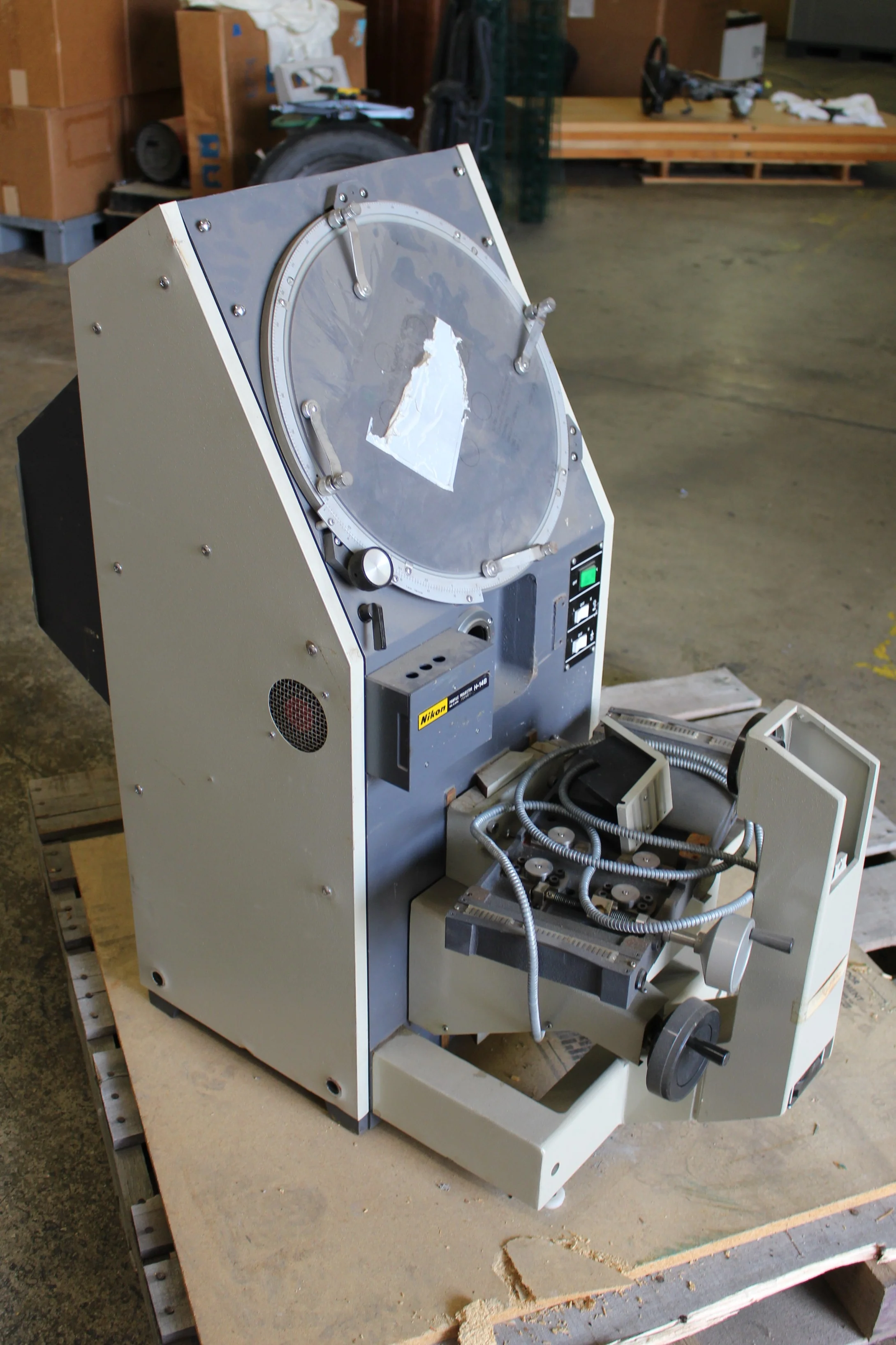 Nikon Profile Projector H-14B - Image 2