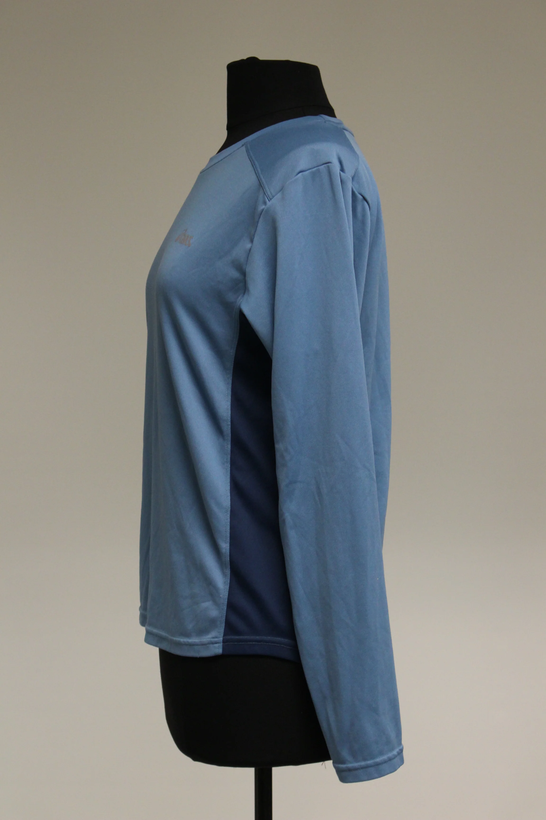 Oasics Ladies Shirt, Size: Small, Two Toned Blue - Image 3