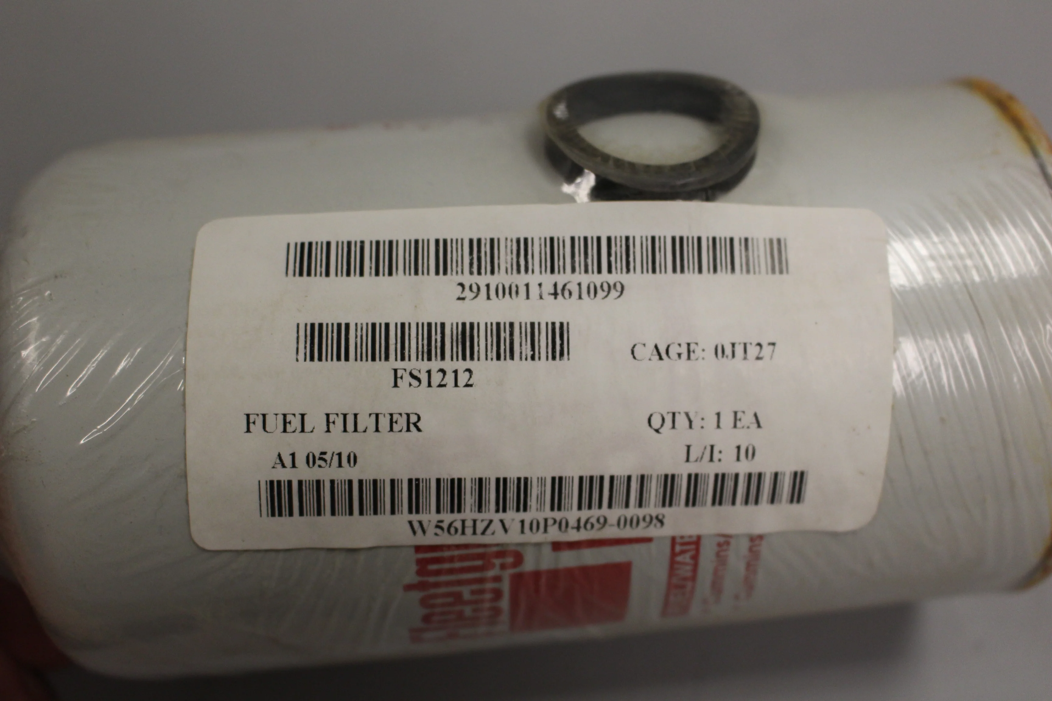 OEM CUMMINS Fleetguard Fuel Water Separator FS1212 (New) - Image 3