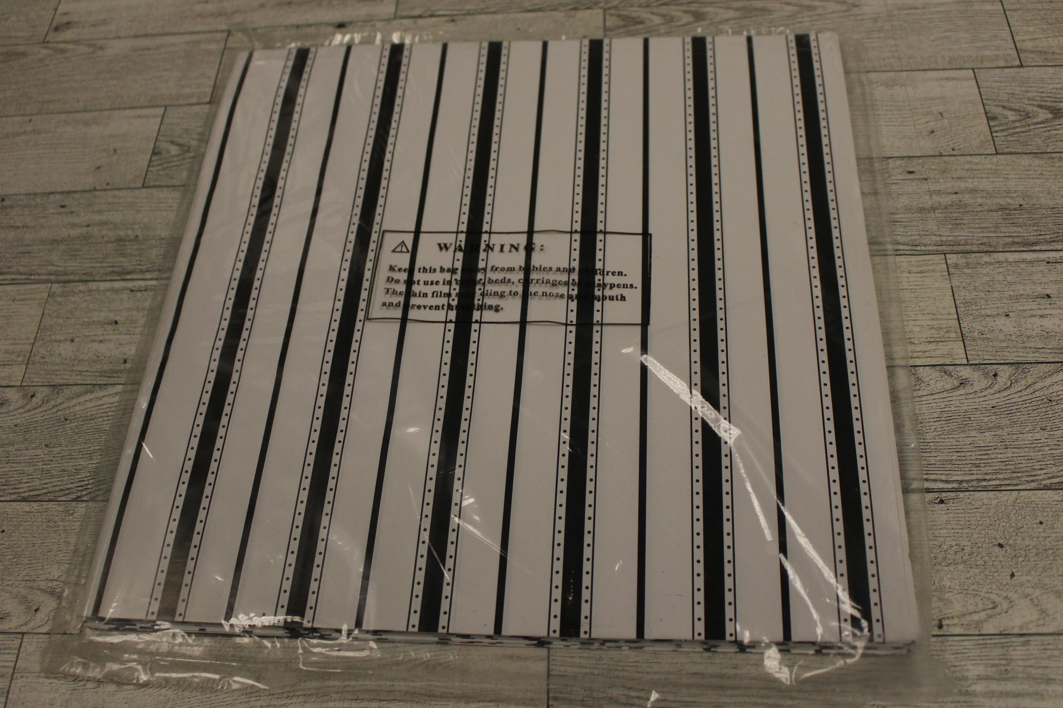 Oriental Trading Black & White Wrapping Paper - 8 Piece - New - Image 2