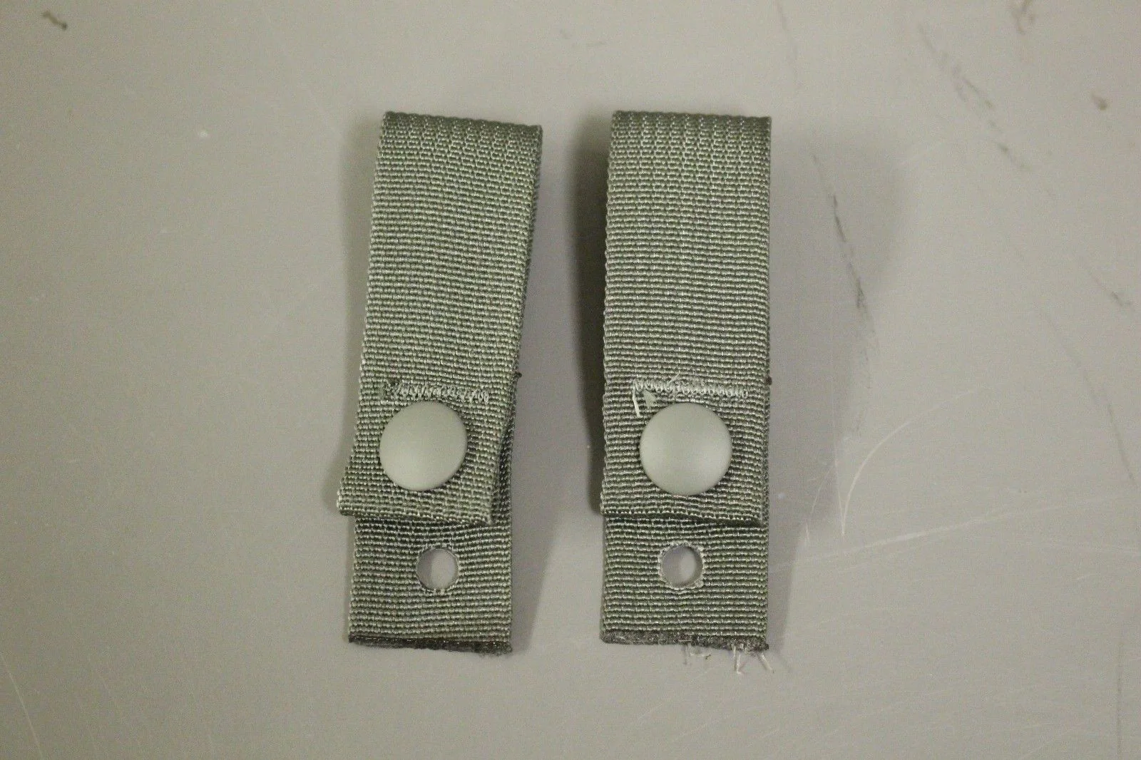 Pack of 10 ACH Eyewear Retention Straps, Foliage Green NSN 8415-01-521-8802, New - Image 2