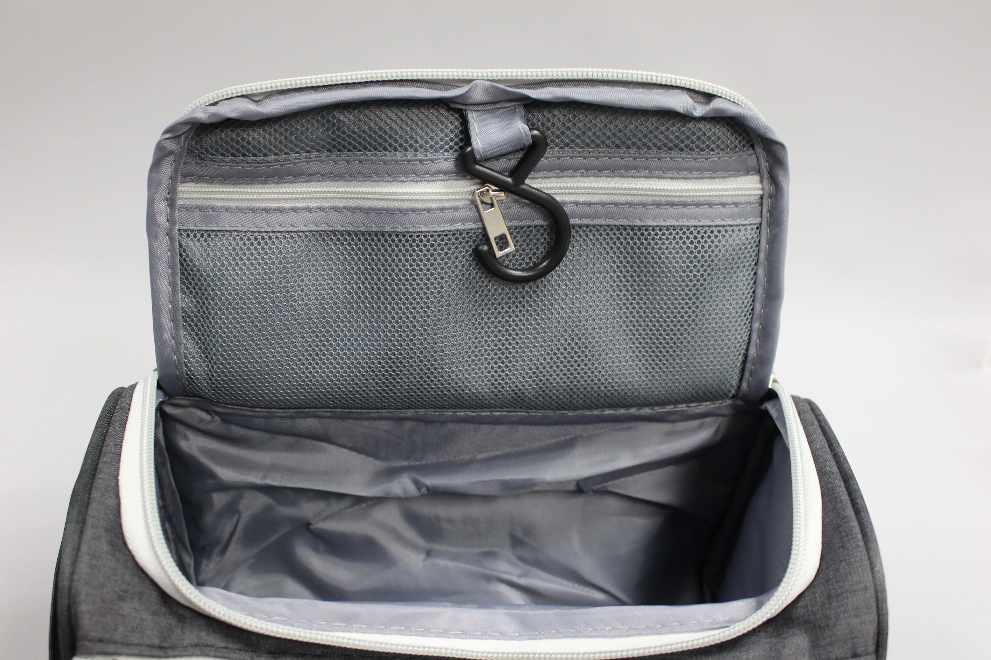 Pantheon Toiletry Organizer Wash Bag - Image 2