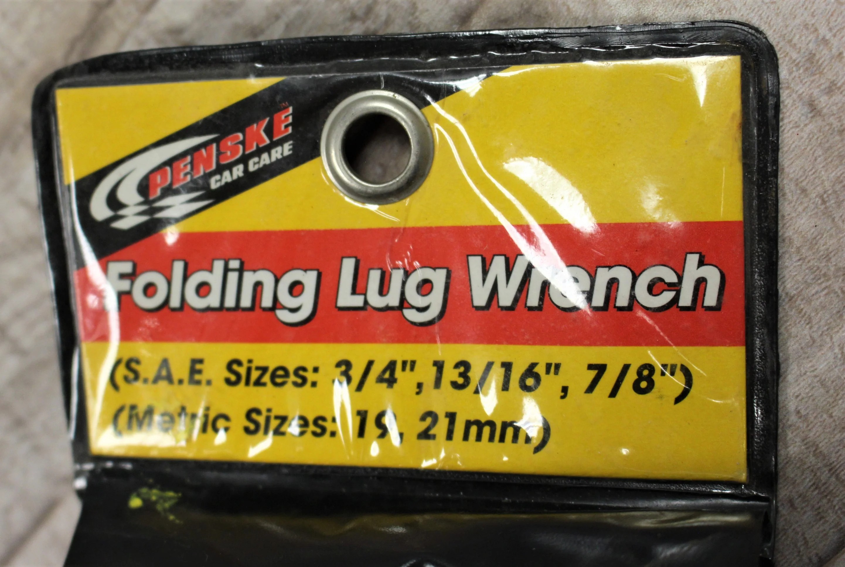Penske Car Care Folding Lug Wrench -New - Image 3