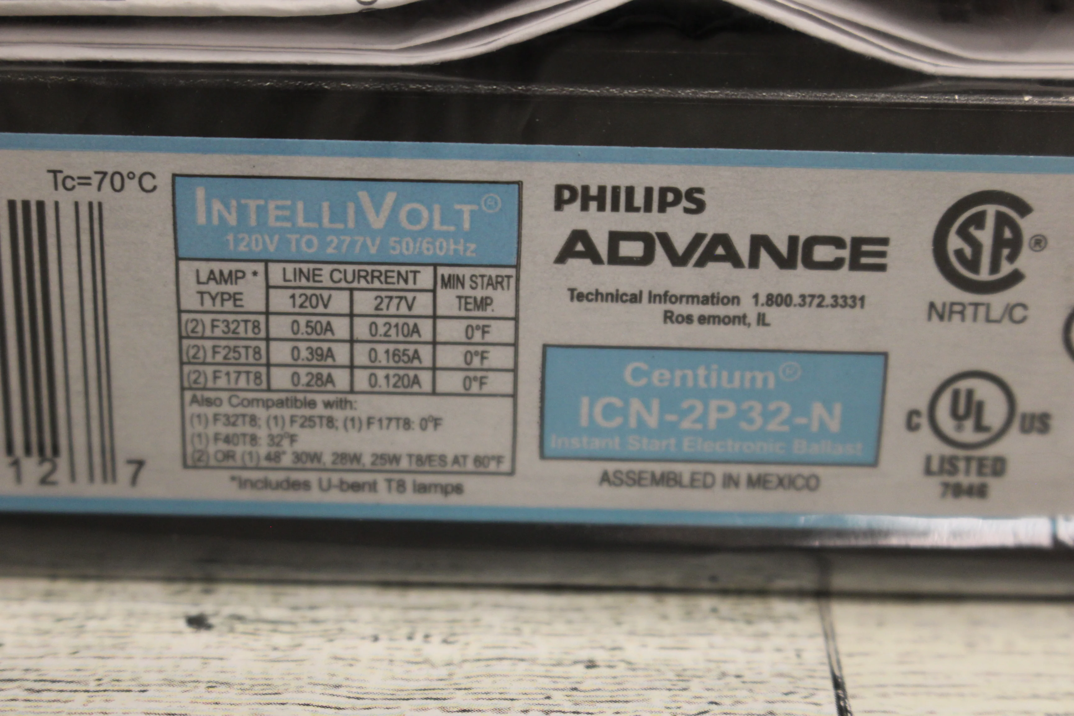 Philips ADVANCE IntelliVolt Centium ICN-2P32-N Ballast 4 Lamp - 120V to 277V - Image 6