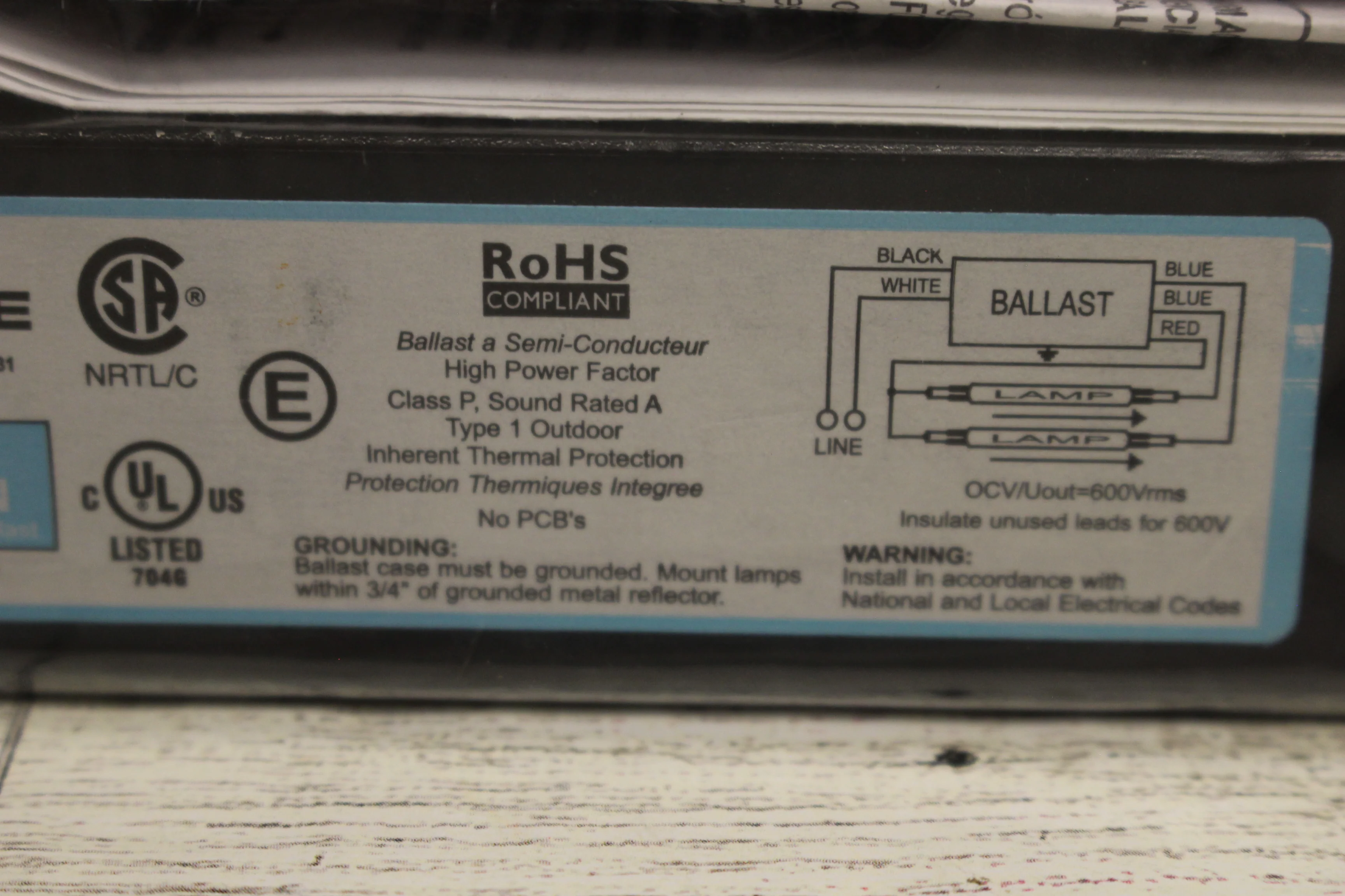 Philips ADVANCE IntelliVolt Centium ICN-2P32-N Ballast 4 Lamp - 120V to 277V - Image 7