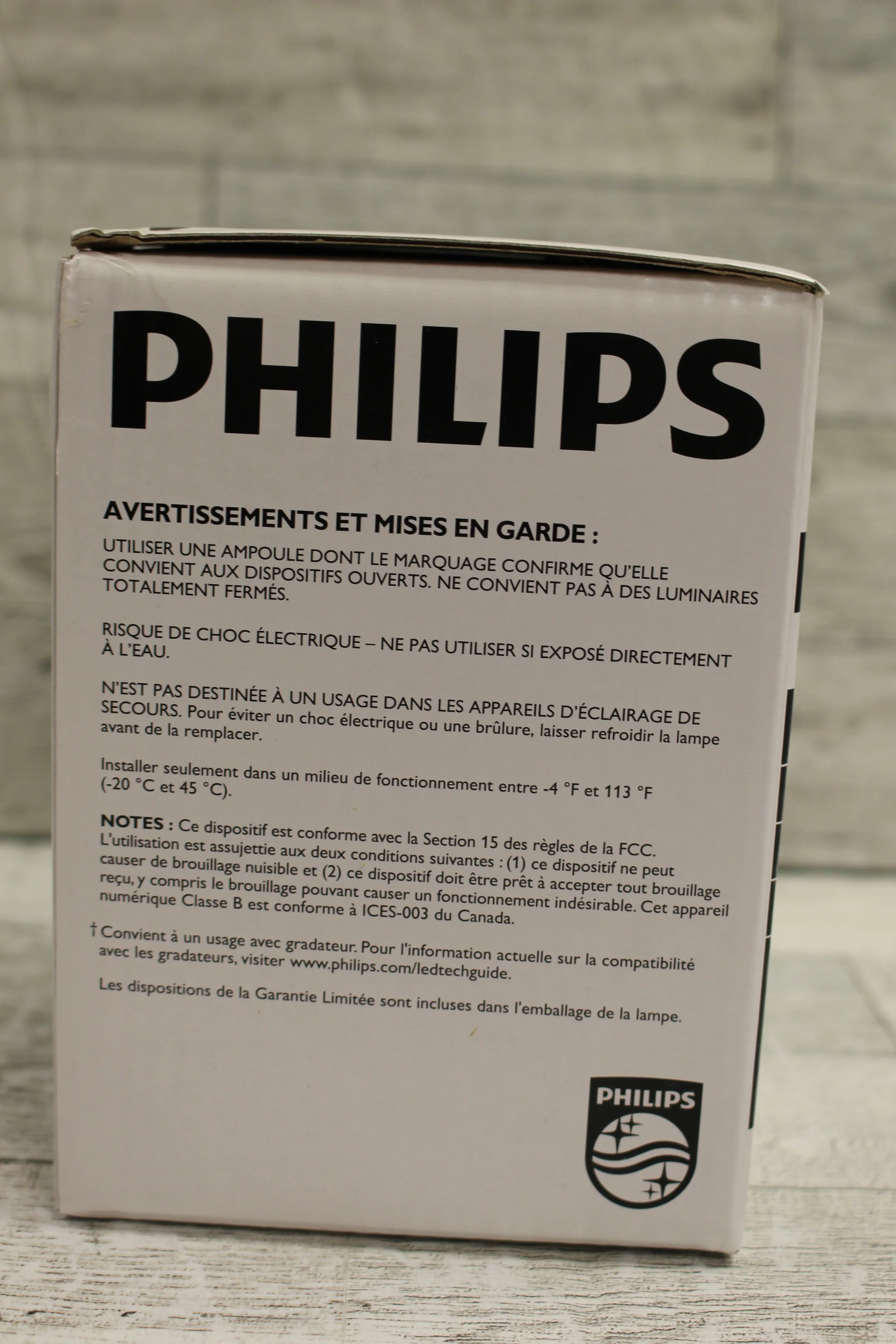 Philips BR30 90 degree LED Flood Light - 9.5W (60w) -Dimmable - New - Image 8