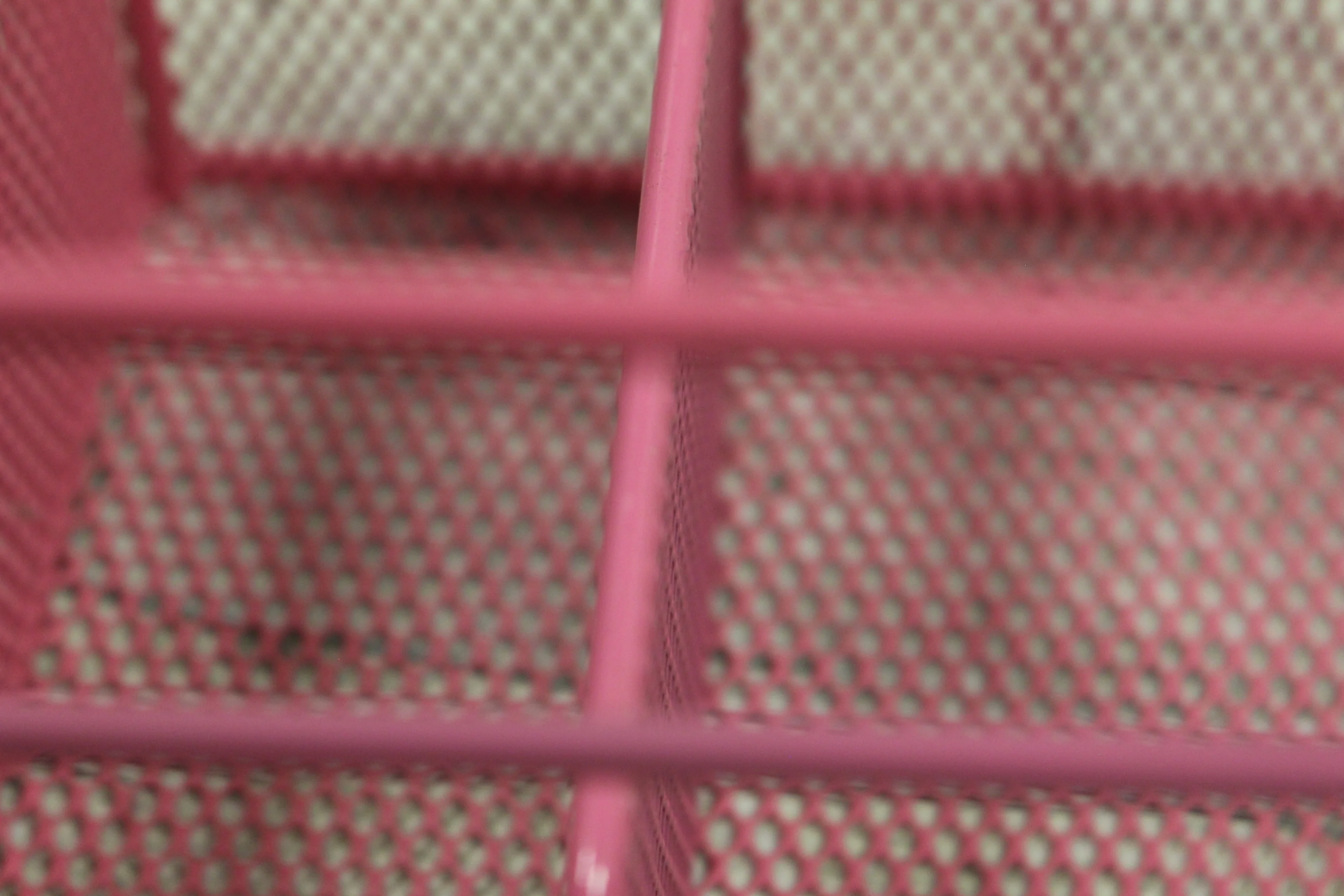 Pink Metal Mesh Organizer - Used - Image 5