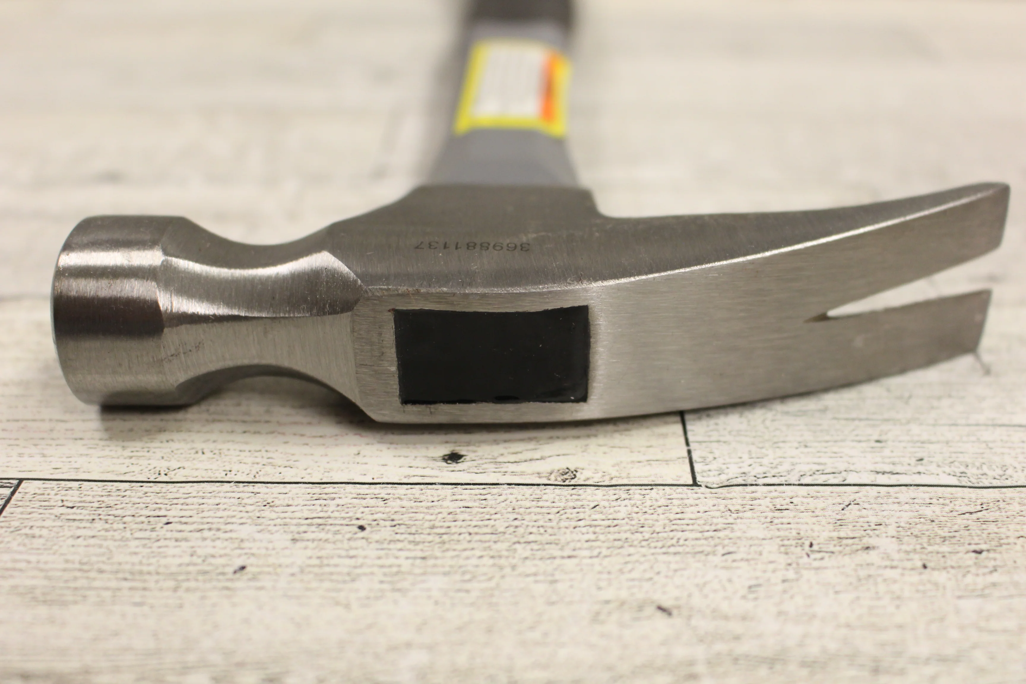 Pittsburgh 16 Oz Rip Hammer With Fiberglass Handle 47873 - New - Image 5