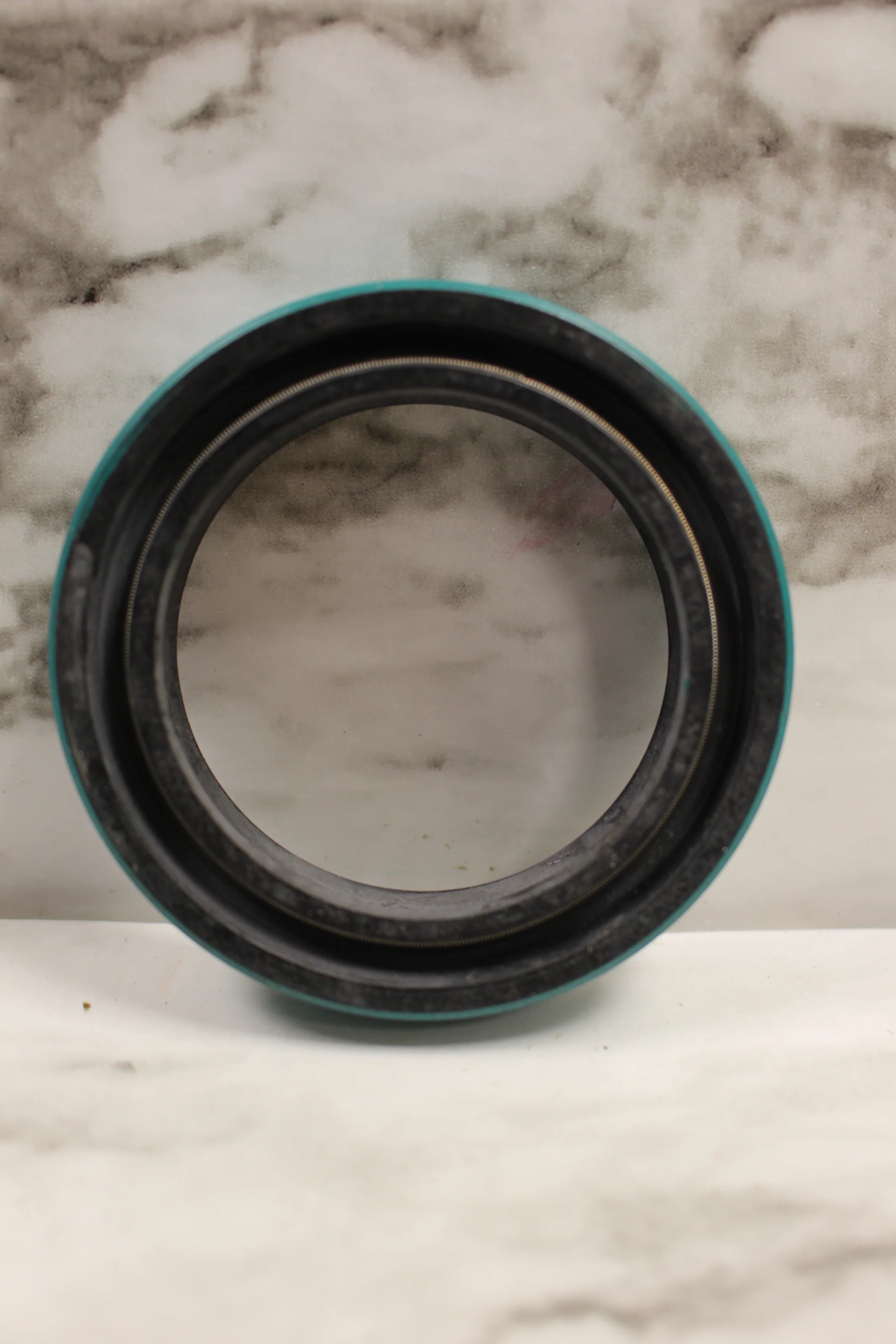 Plain Encased Seal - 5330-01-168-3870 - P/N 5740017 - New - Image 3