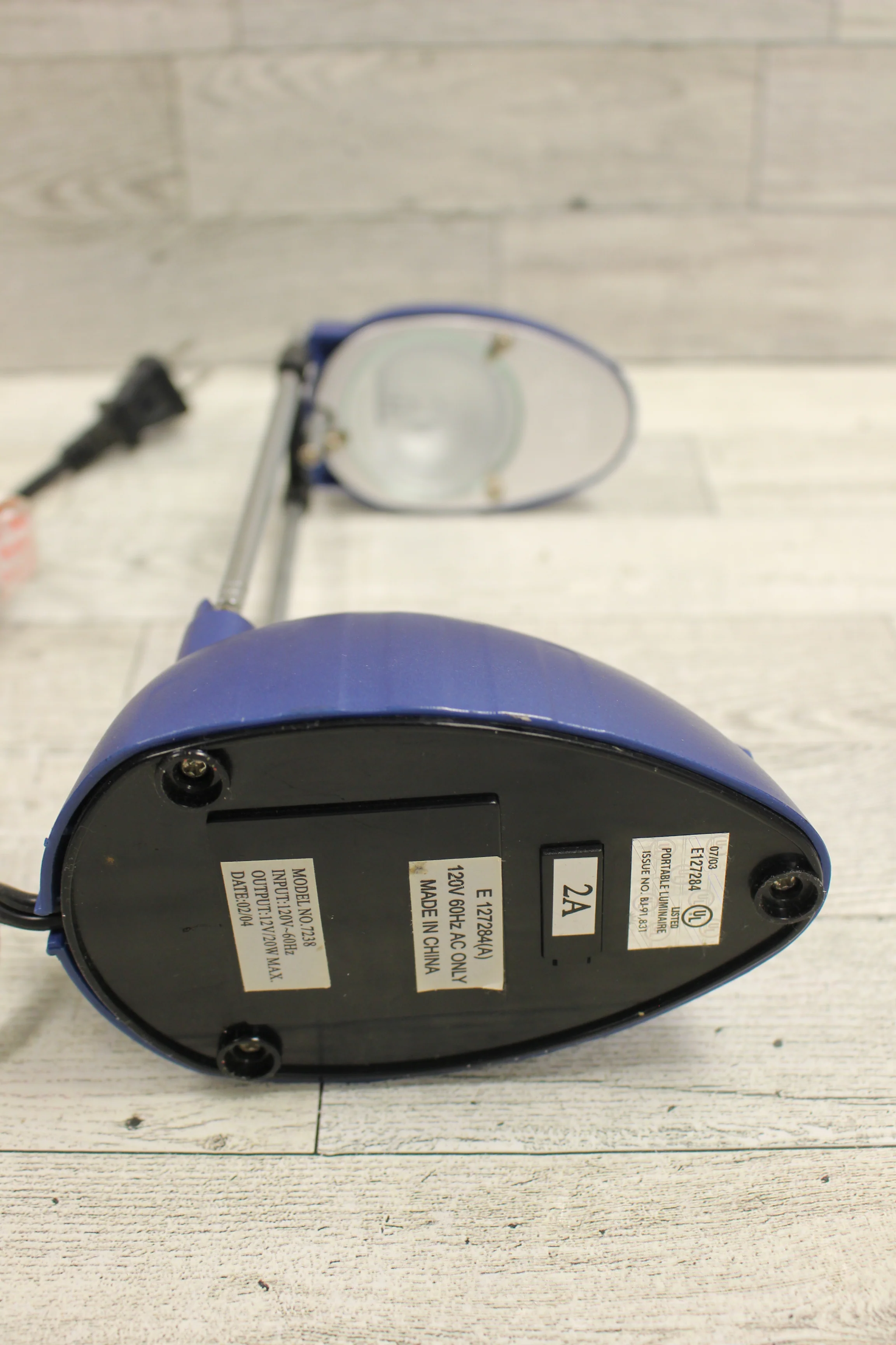 Portable Luminaire Dest Lamp - Model 7238 - Used - Image 3