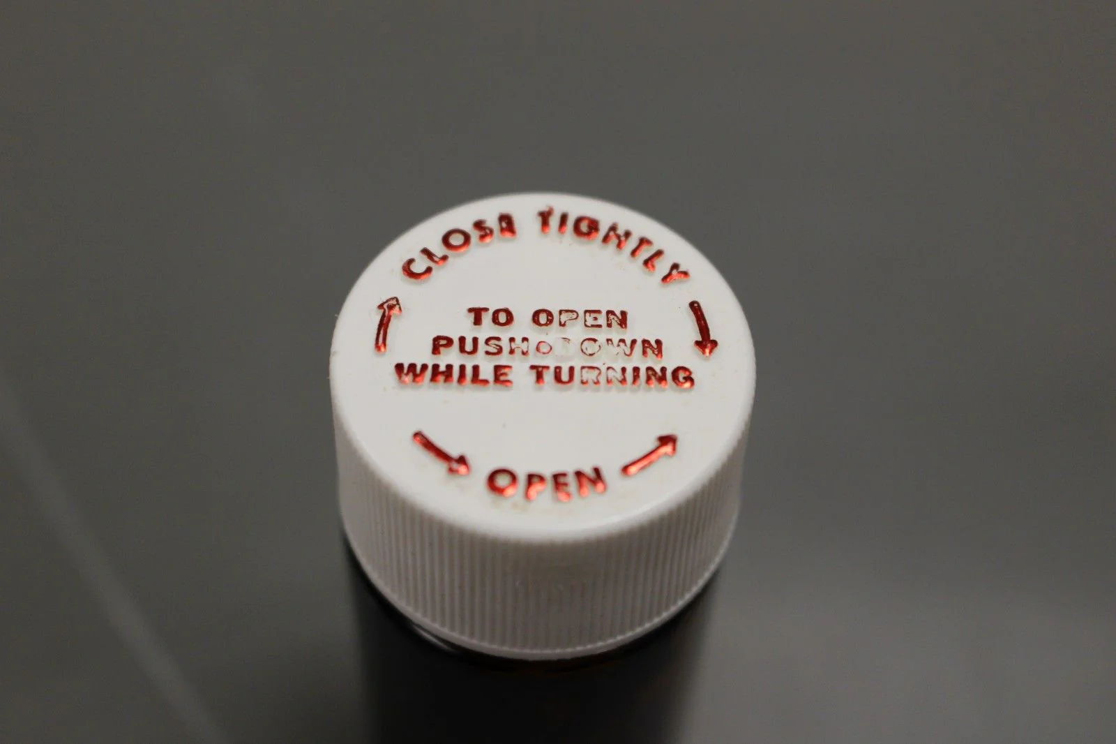 Prescription Dispensing Safety Cap Glass Bottle, Light-Resistant, 7.0 dram, New - Image 2