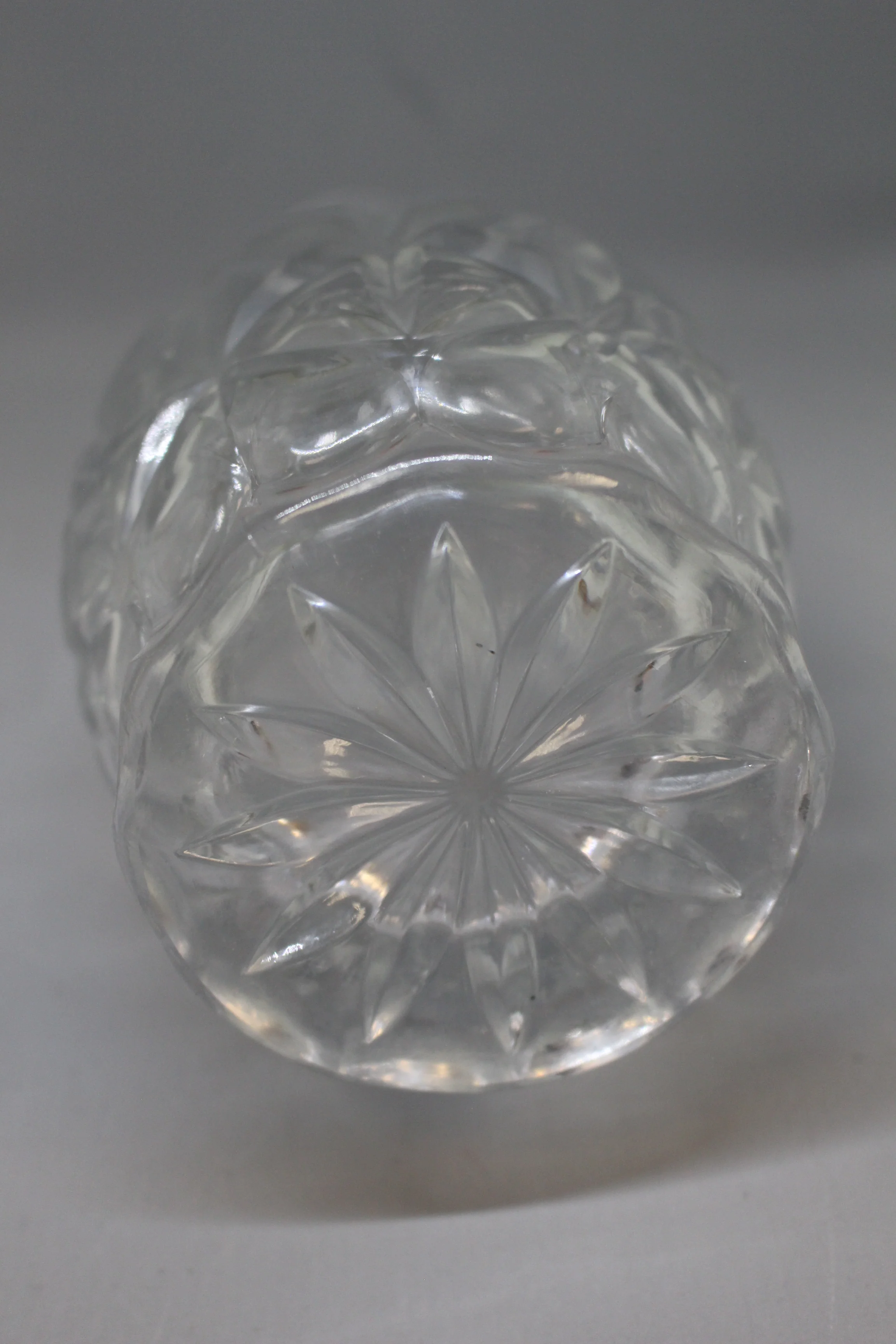 Princess House Crystal Decanter with Stopper - West German - Used - Image 4