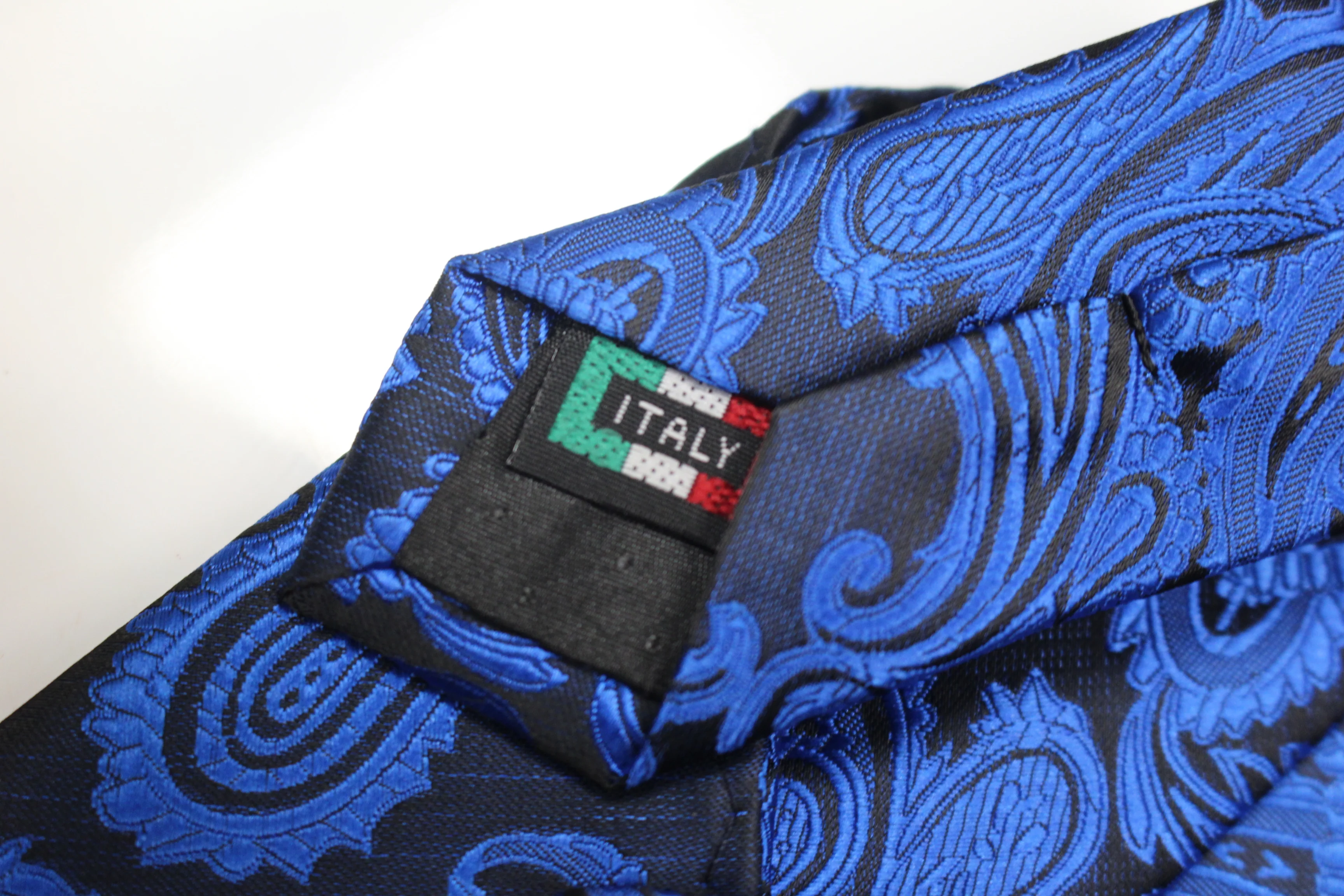 Q Brand Italy Made Tie, Blue - Image 4