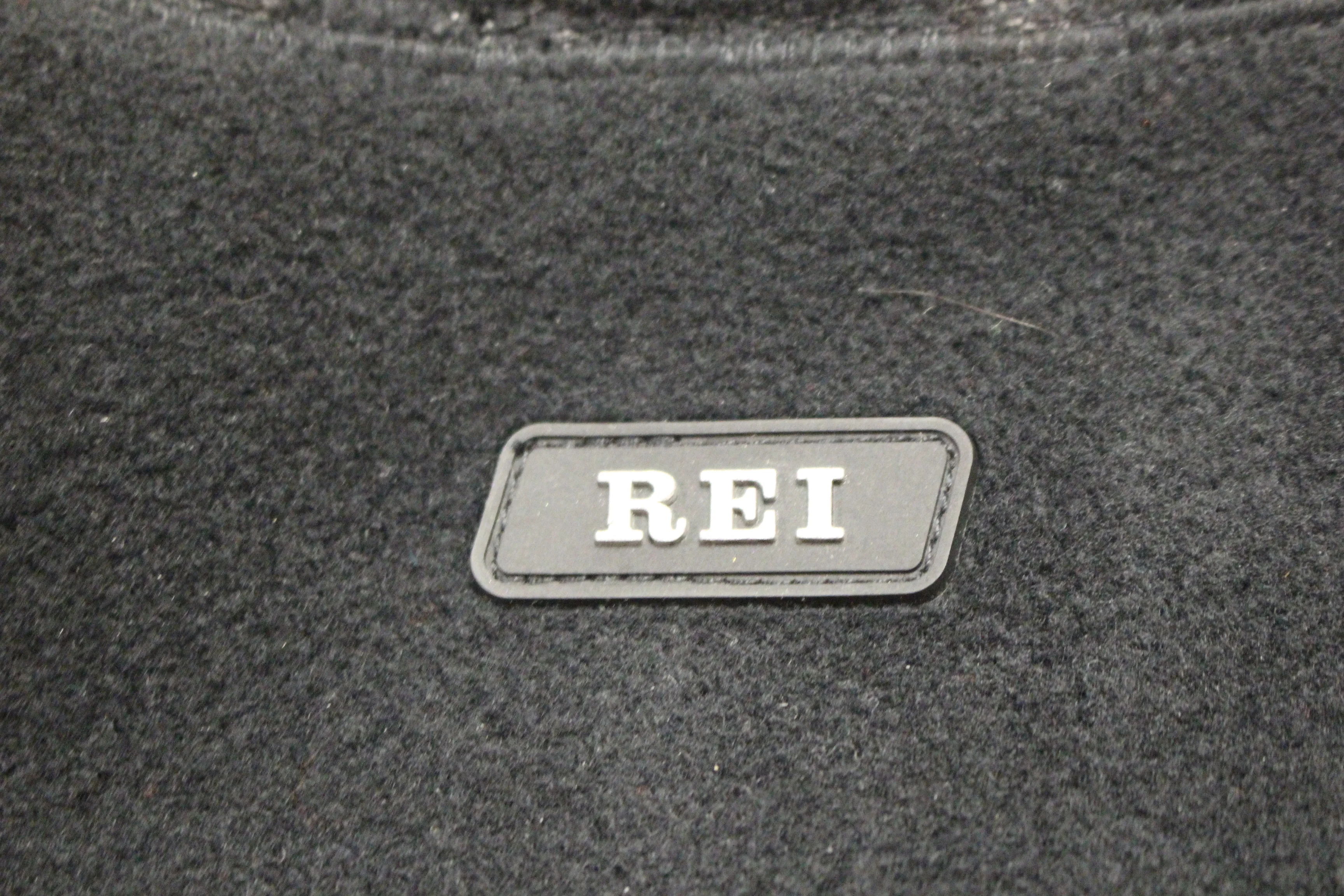 REI Boys Vest - XL - Black with Tan Trim - Used - Image 5