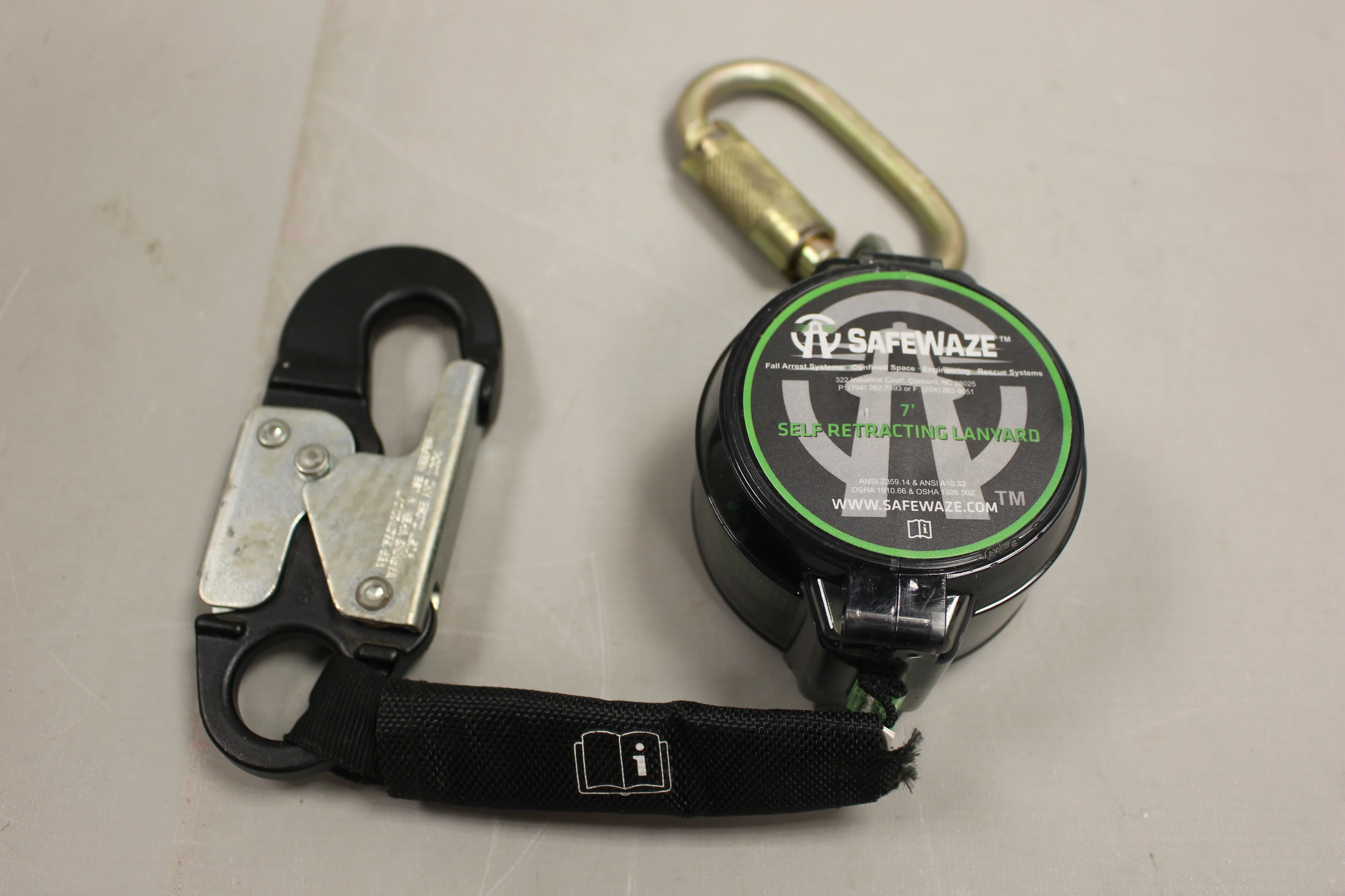SafeWaze 7' Self Retracting Lanyard - Used