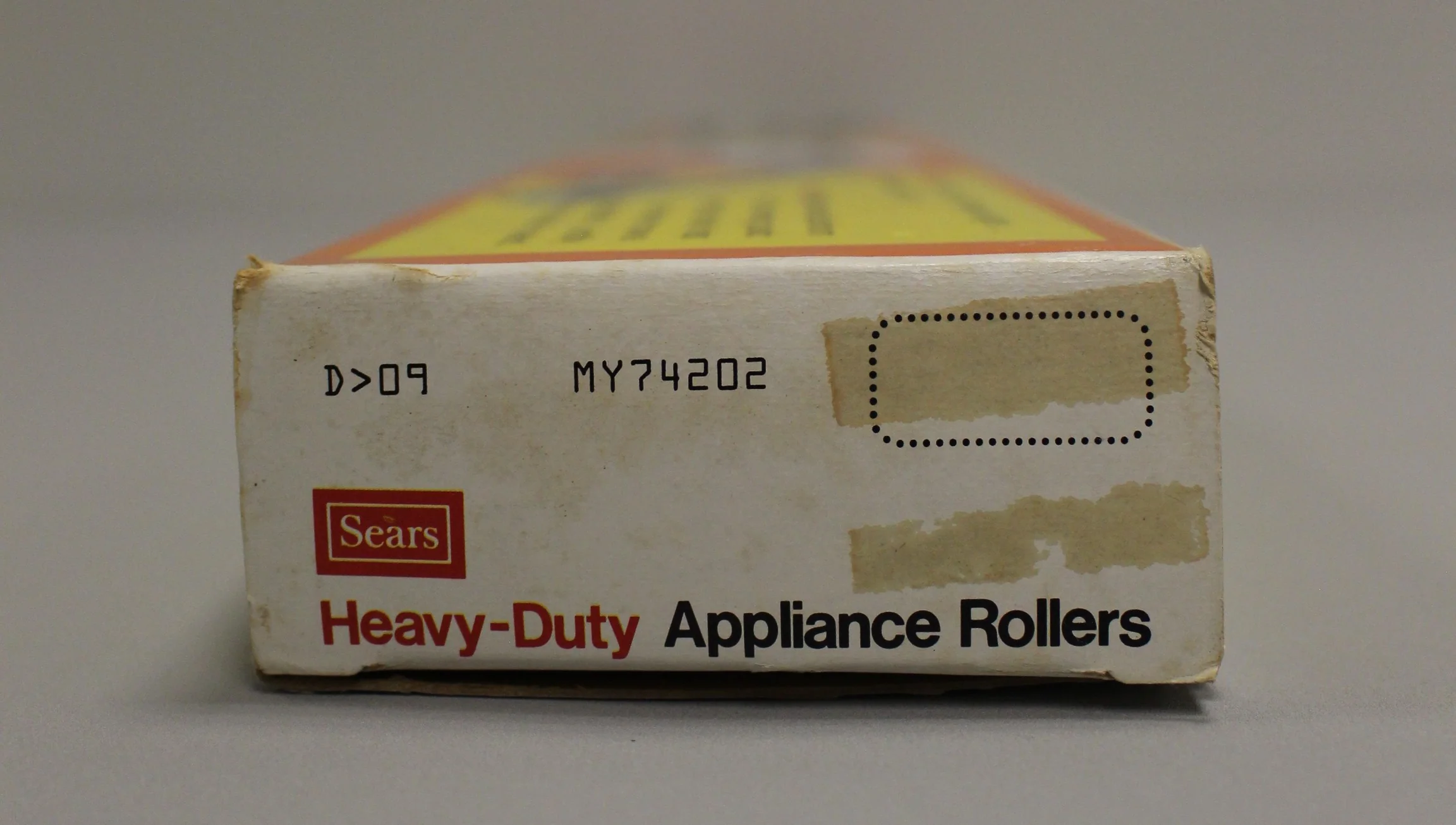 Sears Heavy Duty Appliance Rollers - 9-74202 - 18-1/4"-28" - Used - Image 2
