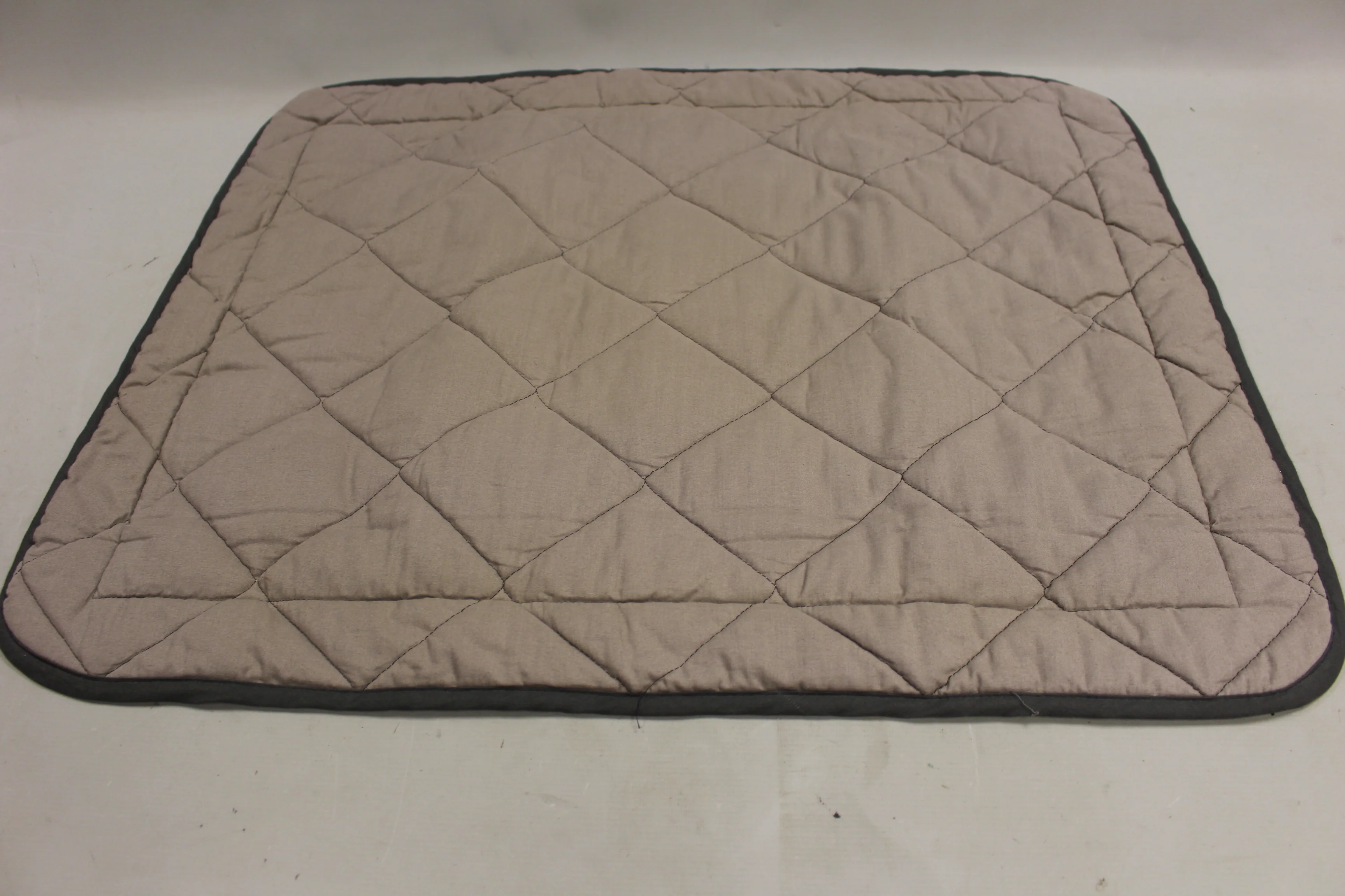 Set of 2 Quilted Heavyweight Gray Pillow Sham - Standard - Used