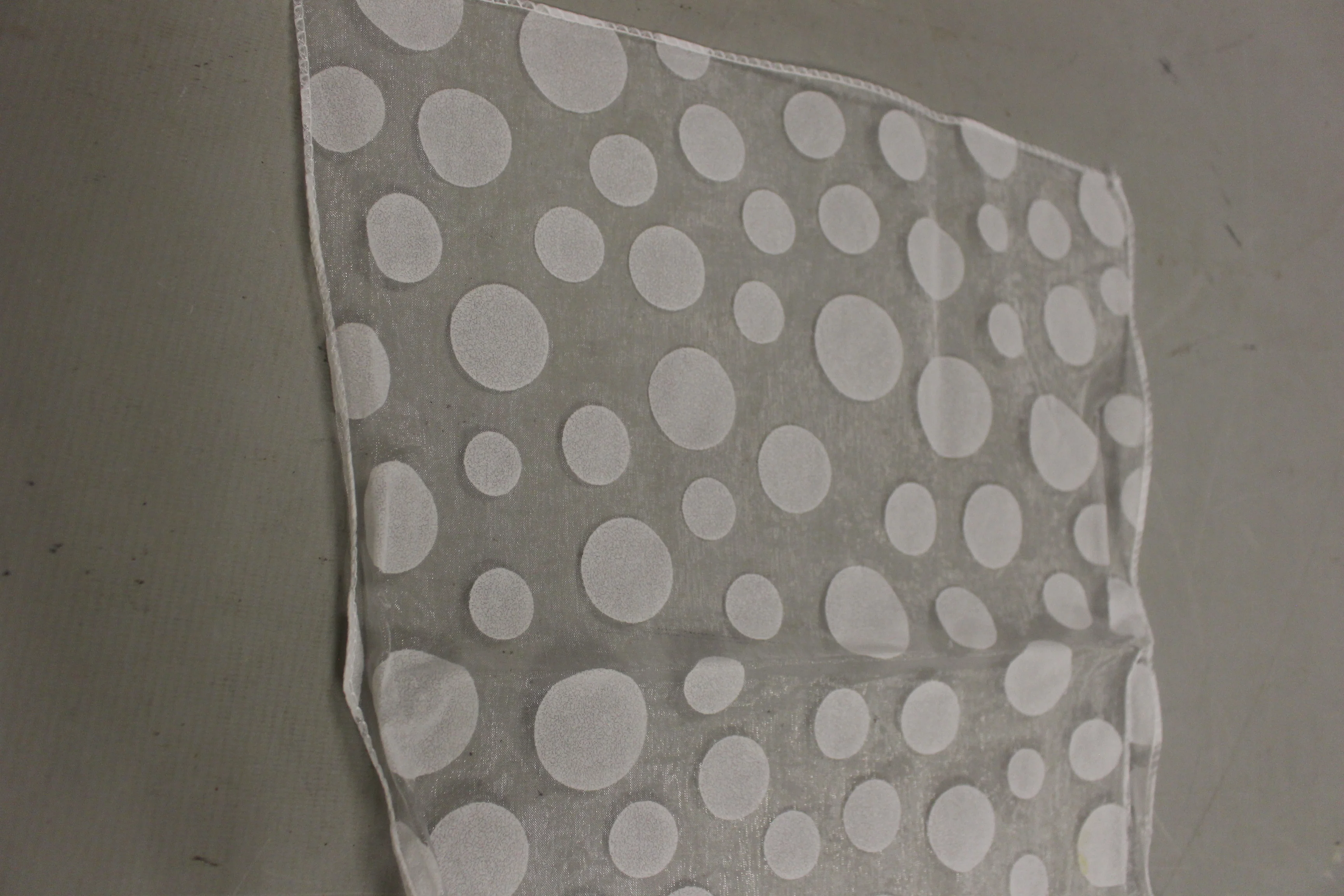 Set of 6 Polka Dot Table Sash/Runner 105" x 12" - Used - Image 2