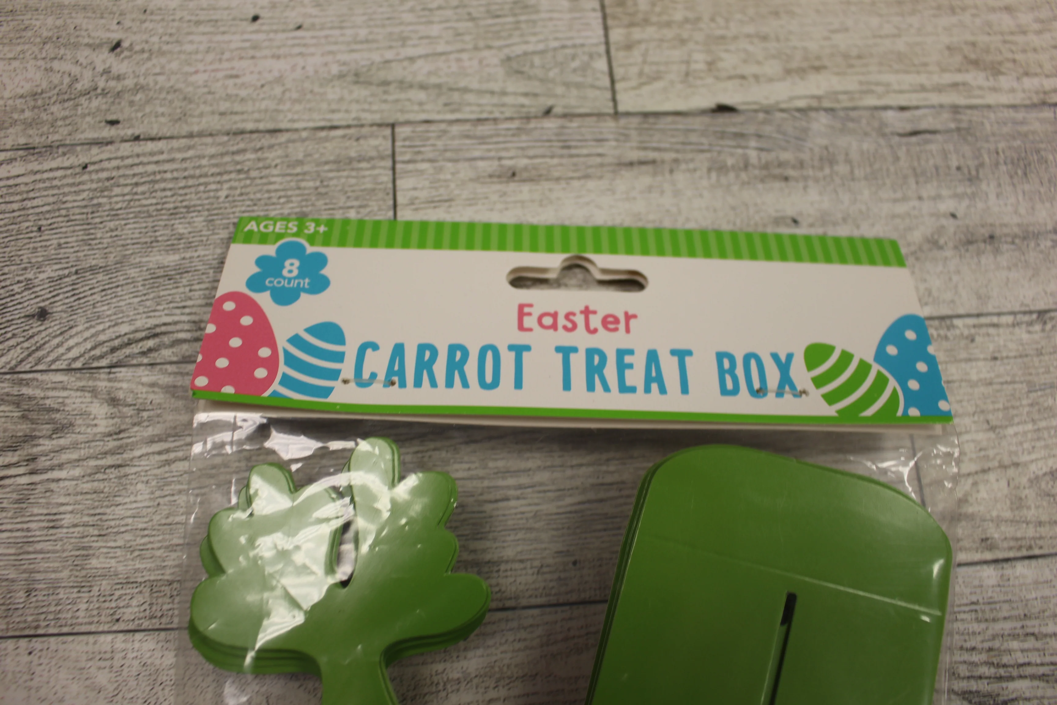 Set of 8 Easter Carrot Treat Boxes - New - Image 2