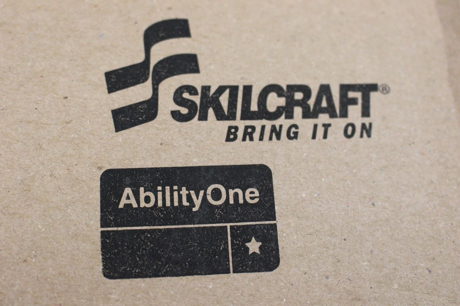 Skilcraft Thick Black Stripping Pad,15 inch, 5 per box, 4015, 7910-00-820-9917 - Image 5