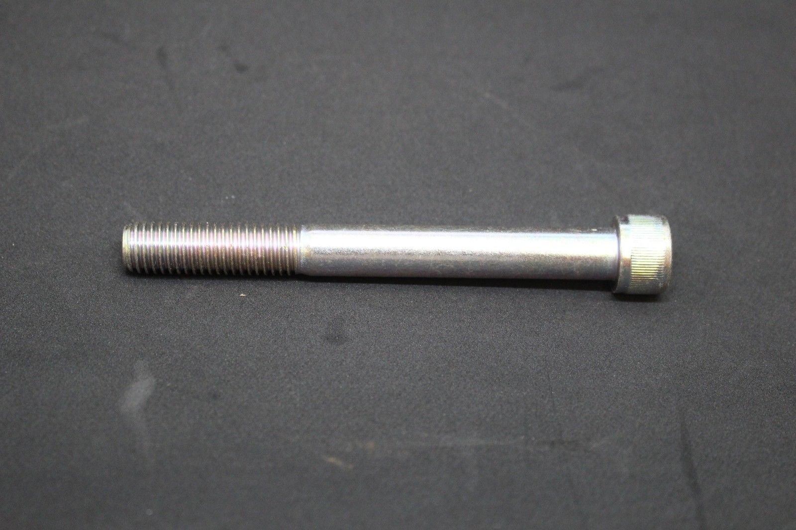 Socket Head Screw Cap, NSN 5305-01-496-5765, P/N B1831BH120220N, NEW! - Image 2