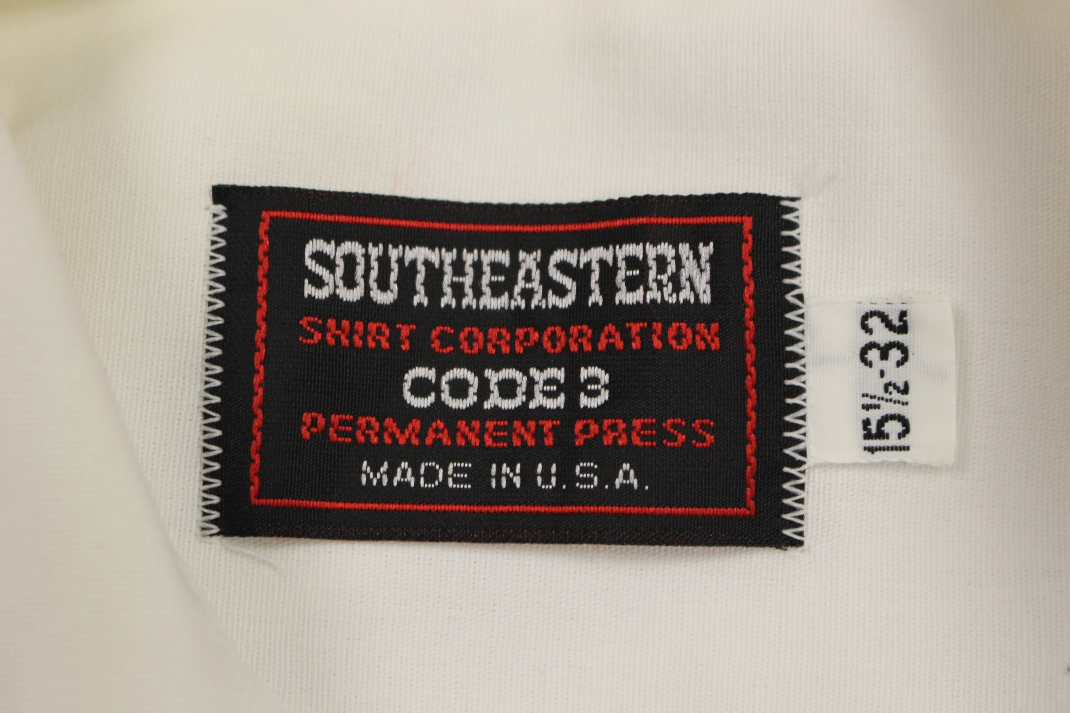 Southeastern Code 3 Long Sleeve White Dress Shirt - 15.5 x 32 - Used - Image 5