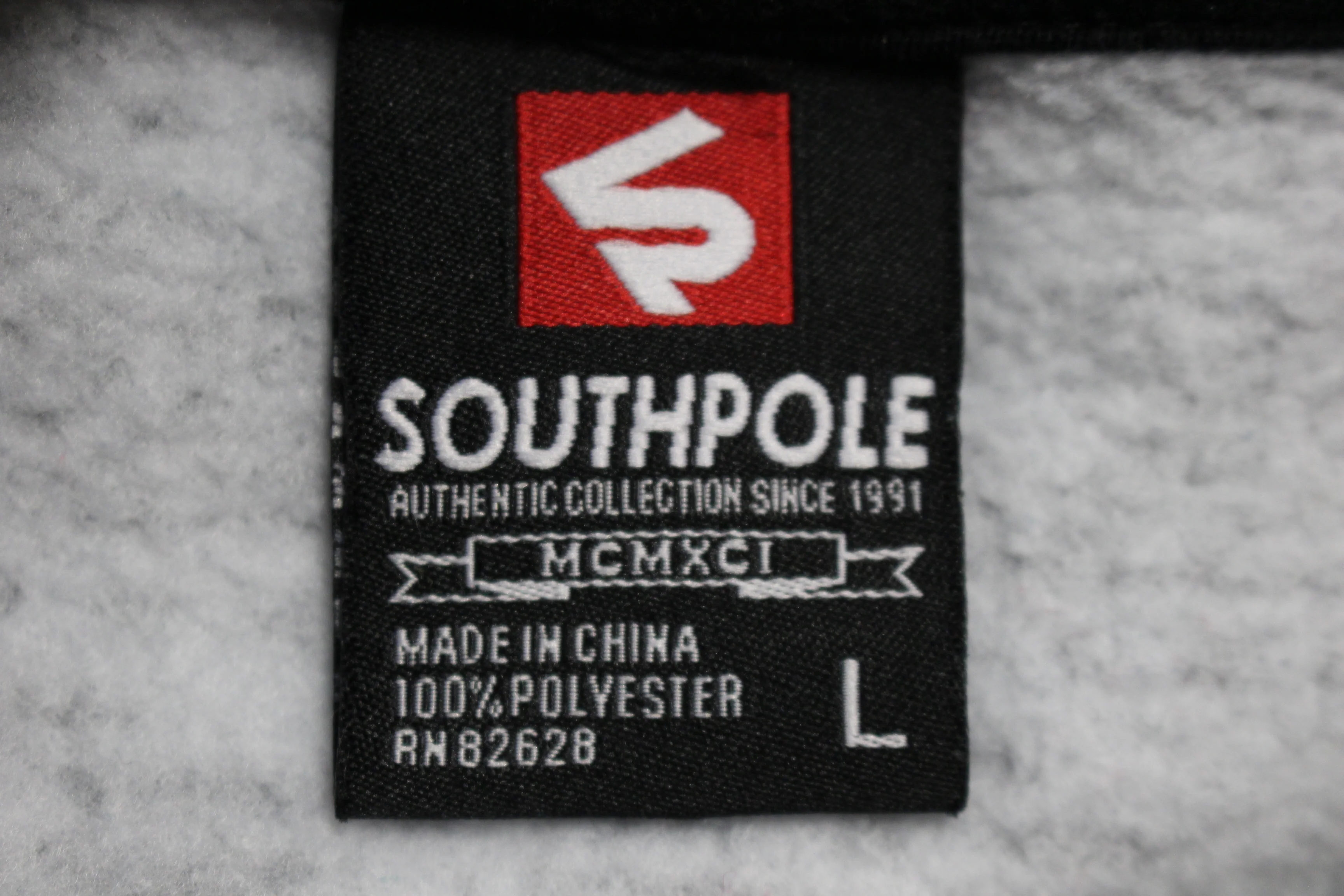 Southpole Sweatshirt, Size: Large - Image 2