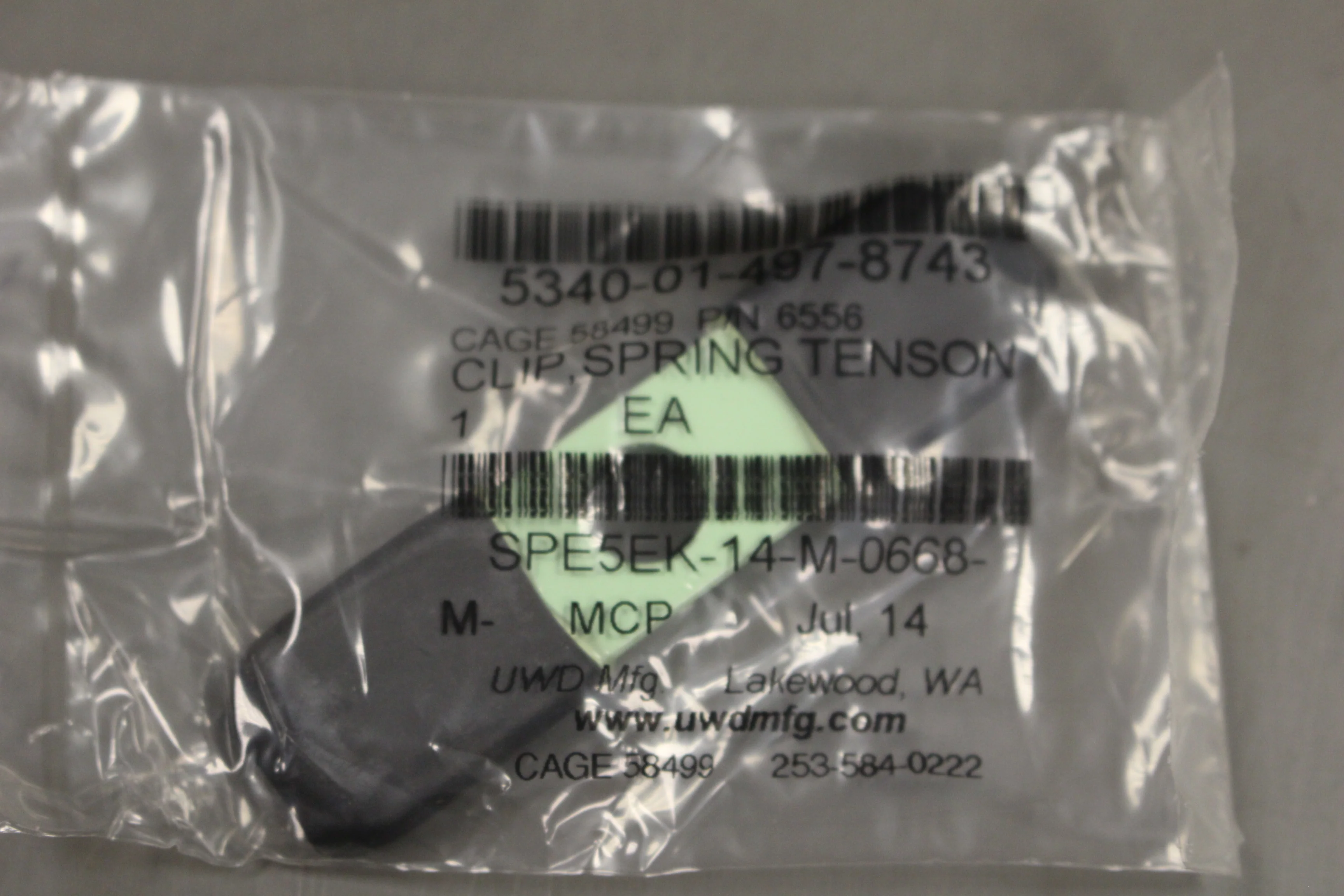 Spring Tension Clip/Double Retaining Clamp 5340-01-497-8743, 135344-1, New - Image 2