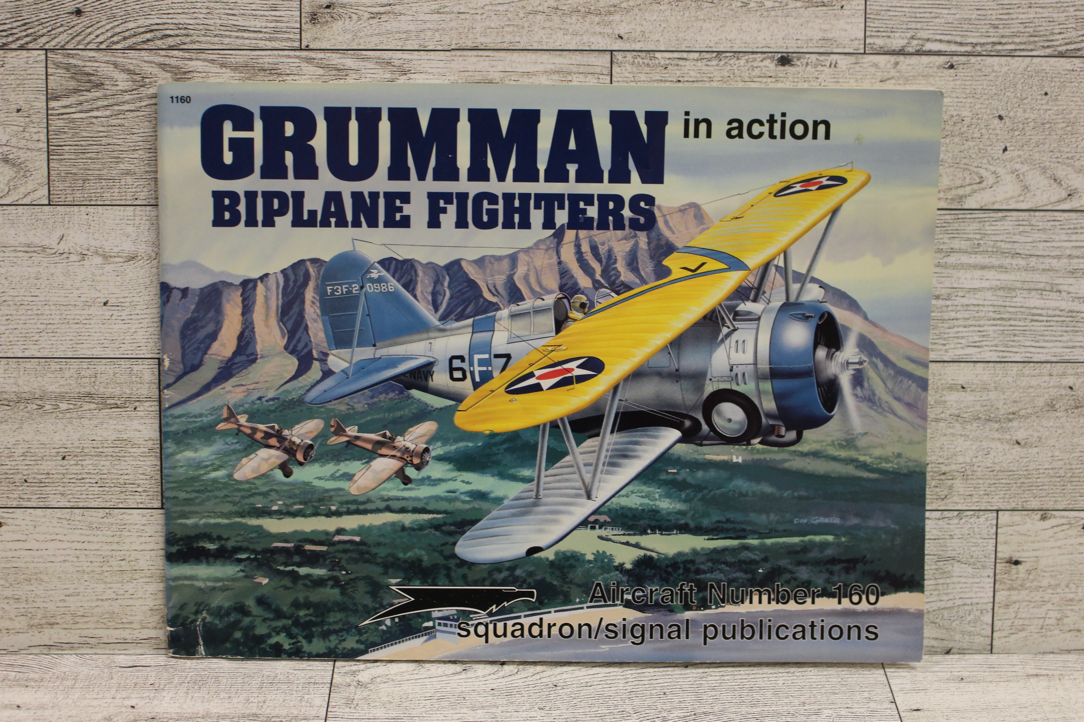Squadron Signal Publications Aircrafts - Choose Plane - Used - Image 24