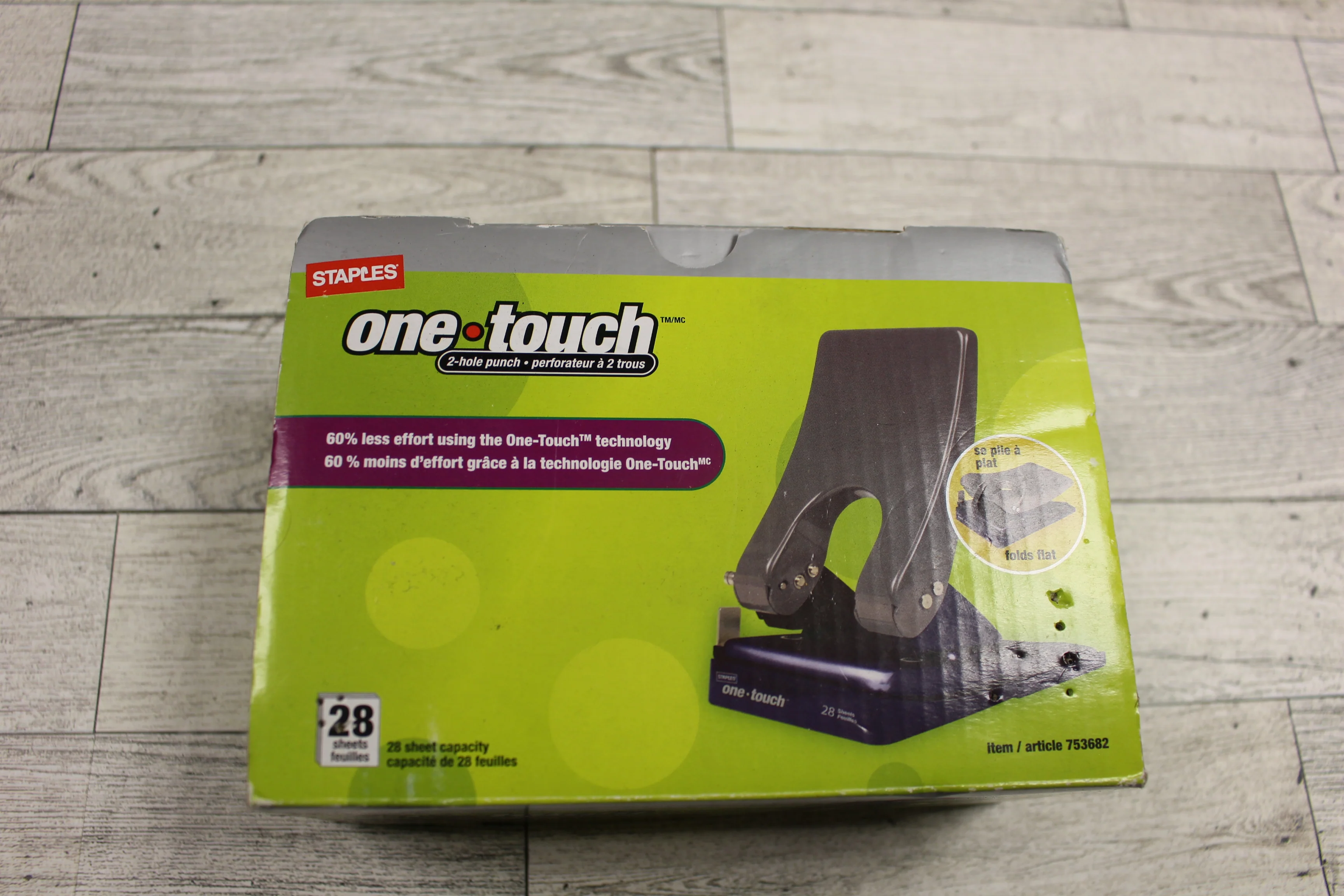 Staples One-Touch 2-Hole Punch - 28 Sheet Capacity - New - Image 2
