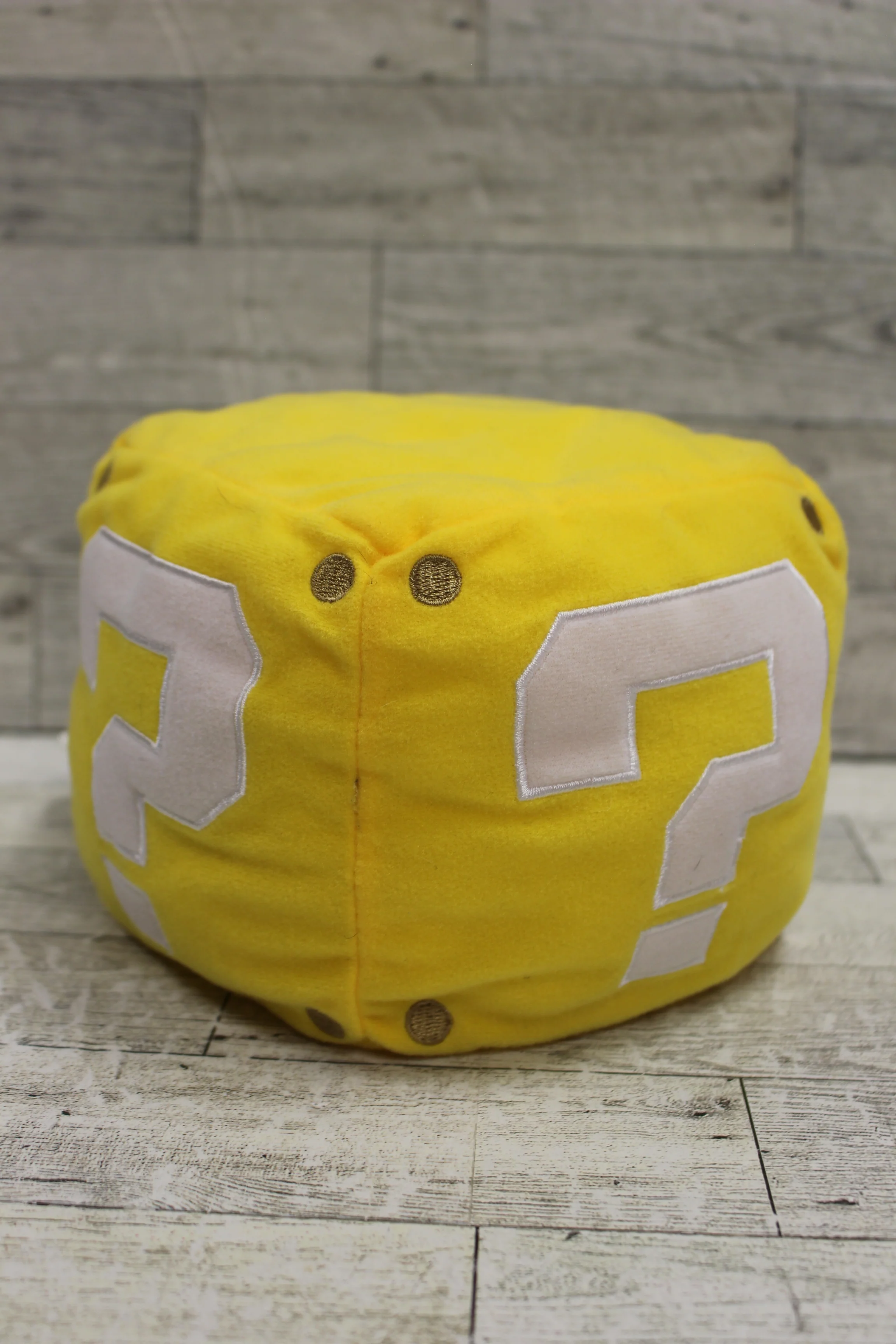 Super Mario Bros. Question Block Plush with Sound - 5 Inch - Used - Image 2